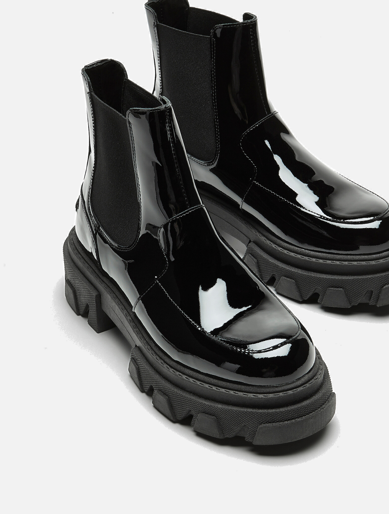 Pheby Boot