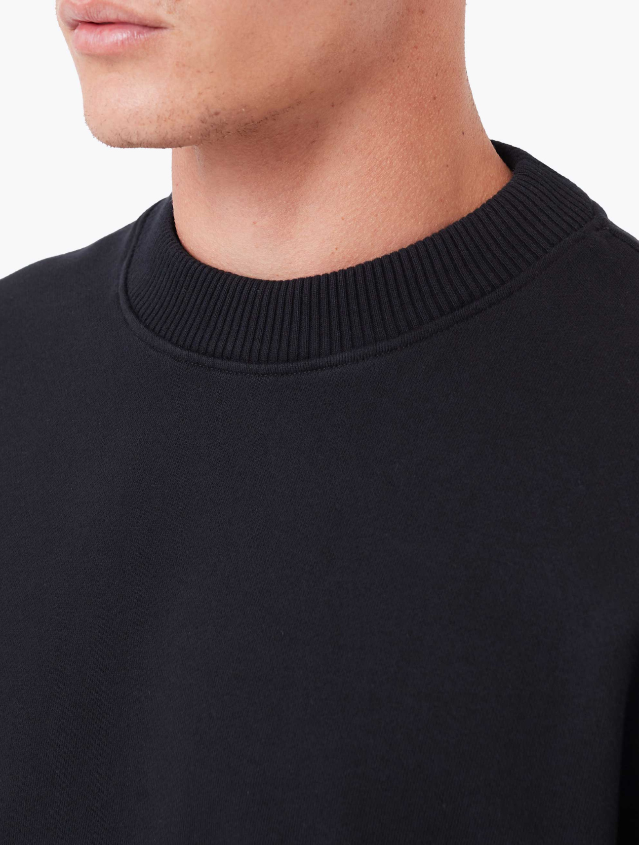 Lounge Crewneck