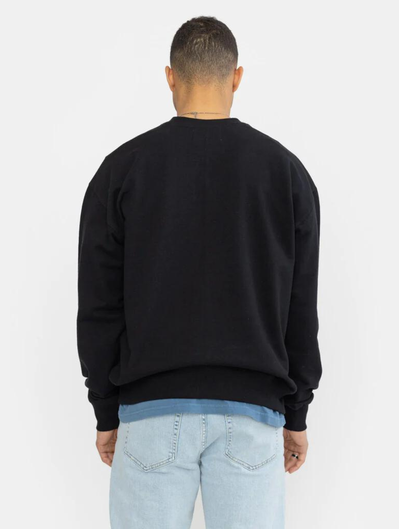 2060 Loose Crewneck