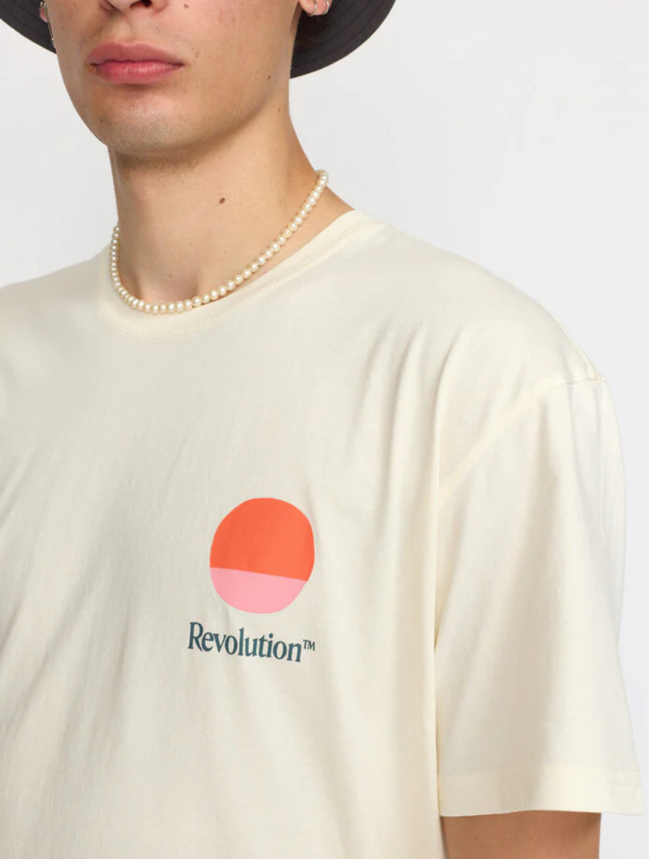 1393 MOU T-Shirt