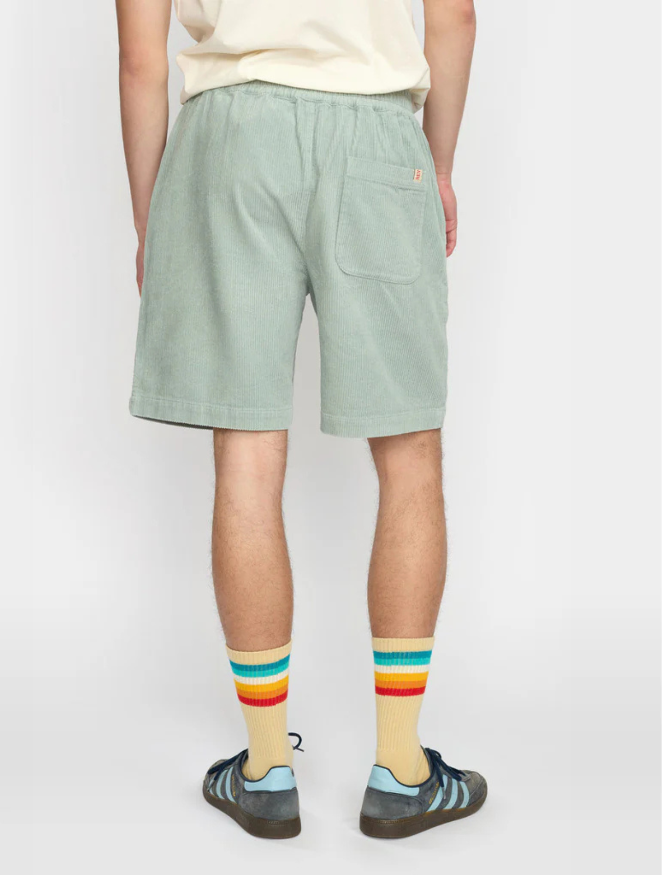 4053 Shorts