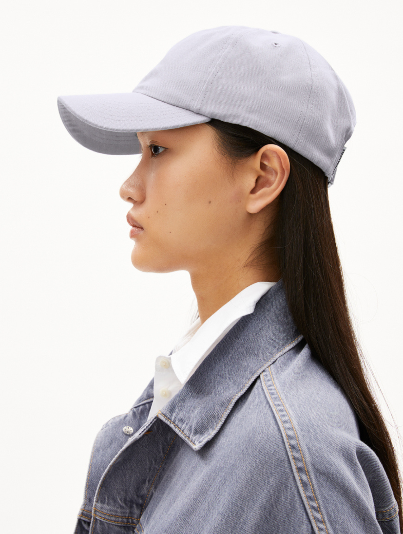 Yenaas Bold Cap
