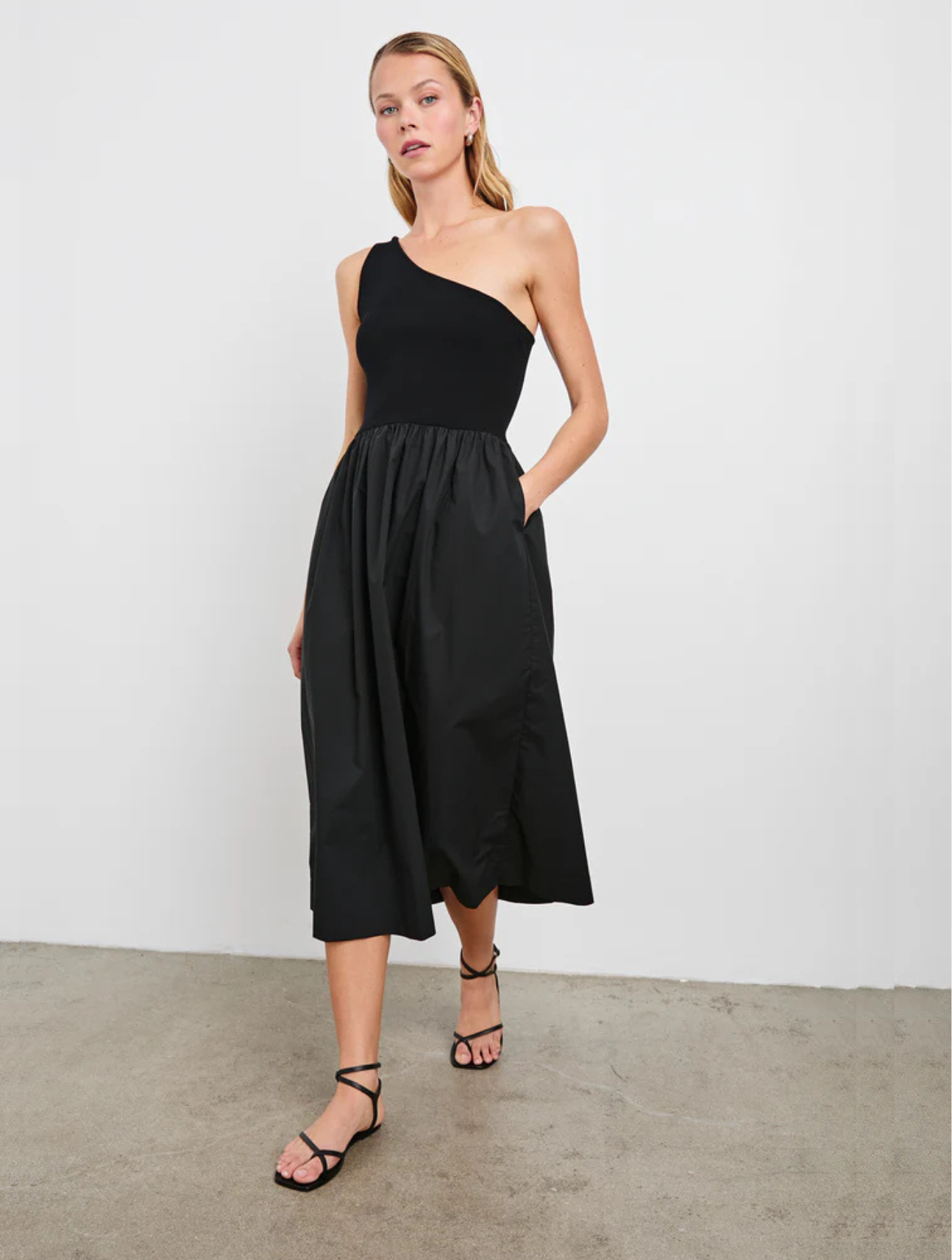 Anita Dress