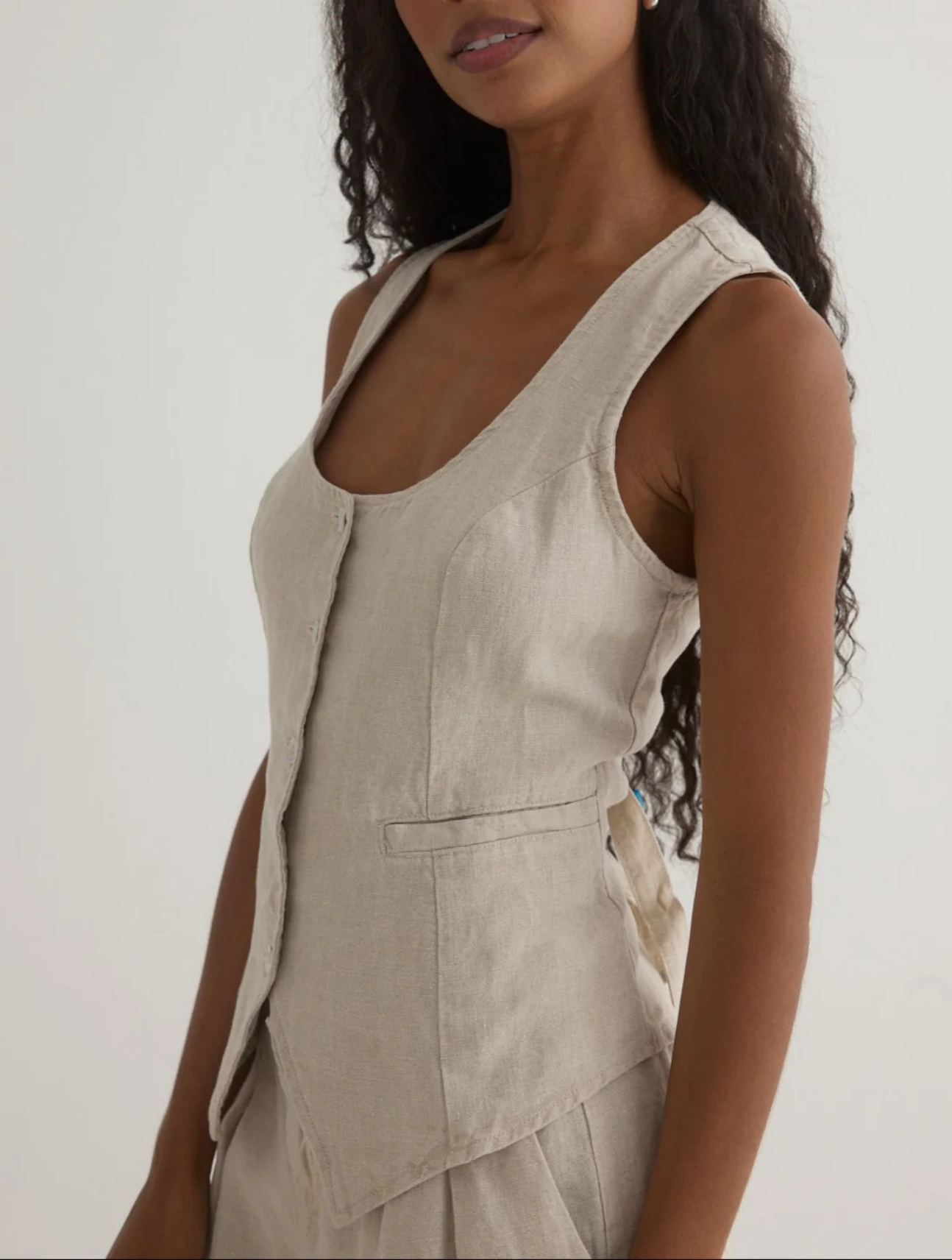Scoop Neck Vest