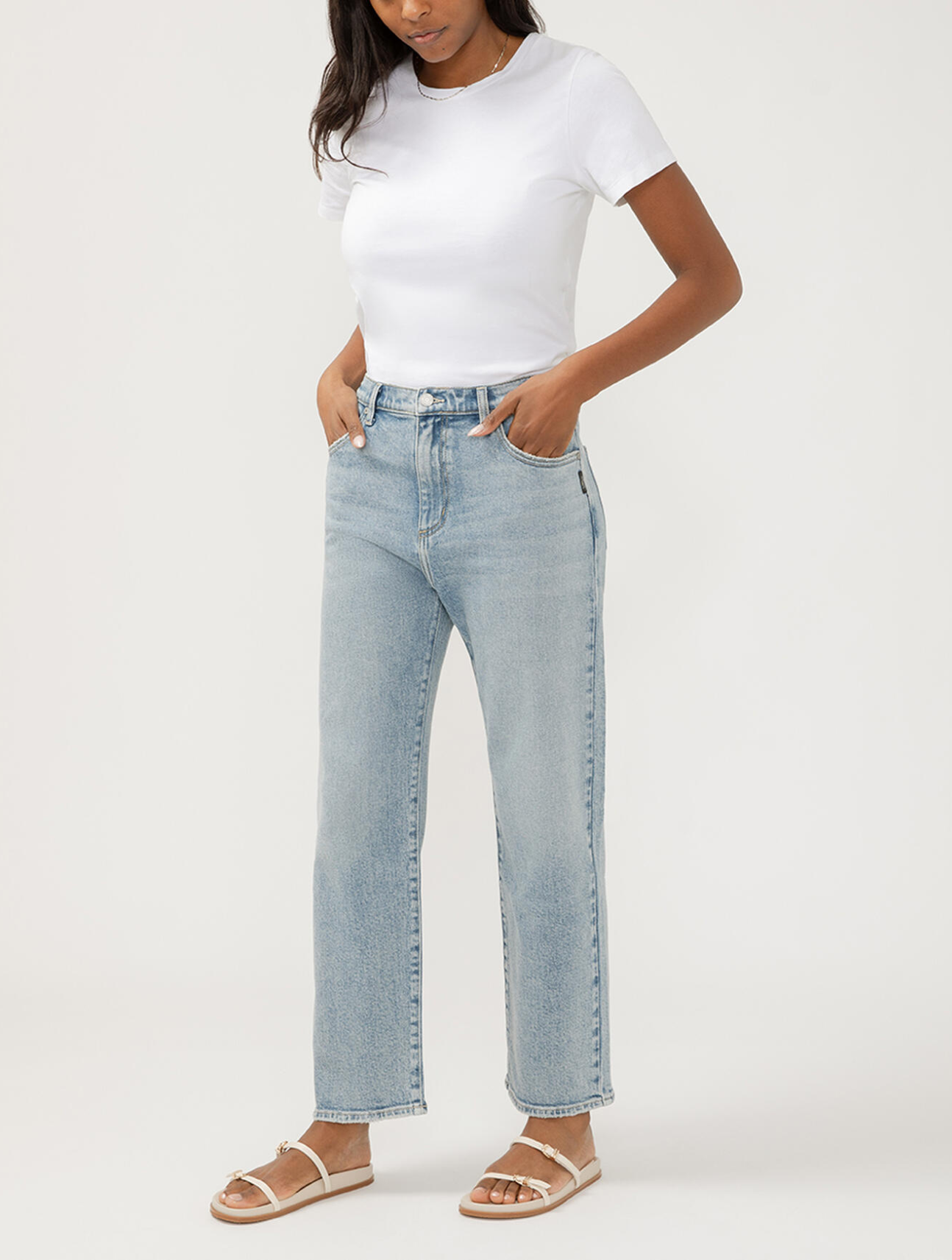 90's Mid Rise Relaxed Straight