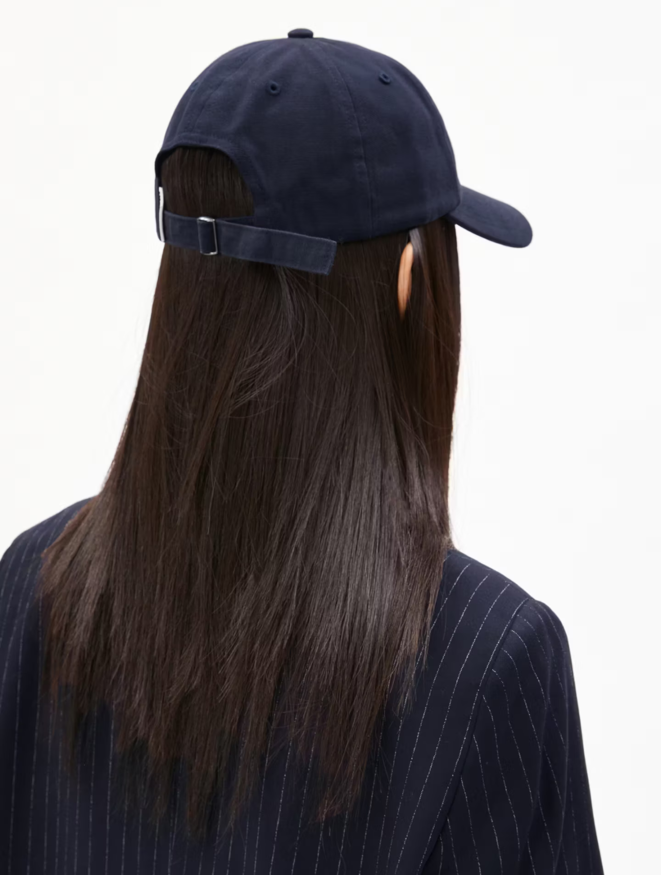 Yenaas Bold Cap