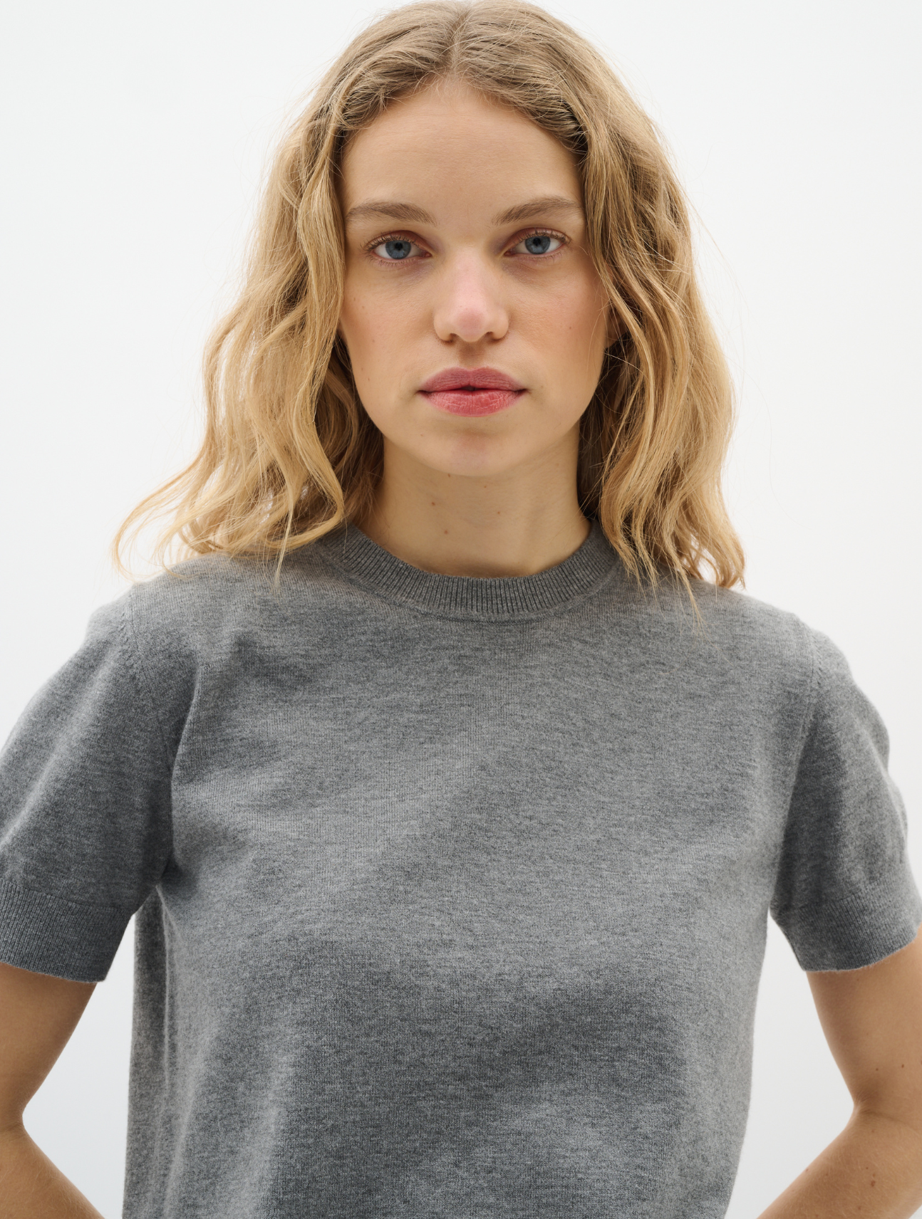 Kellsie Pullover