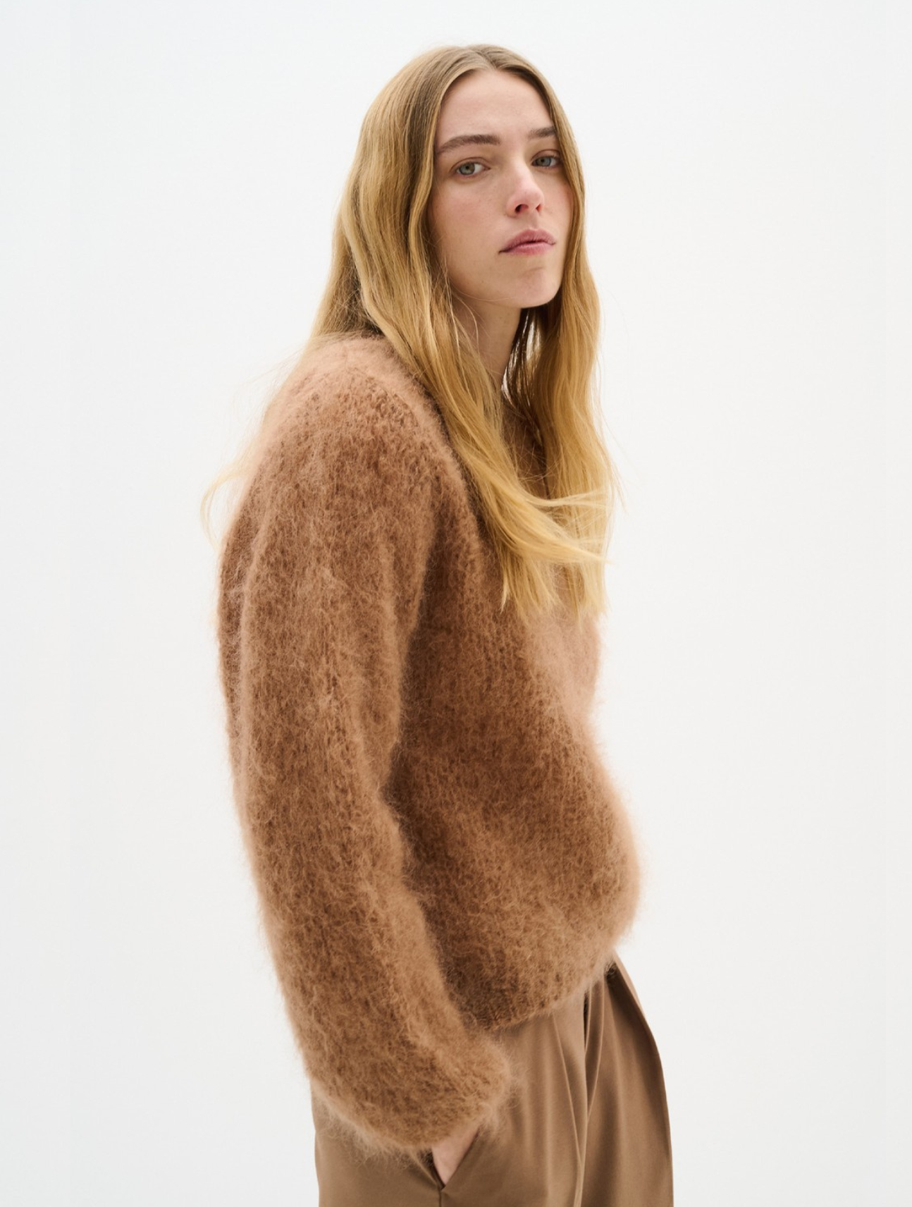 Jetra Pullover