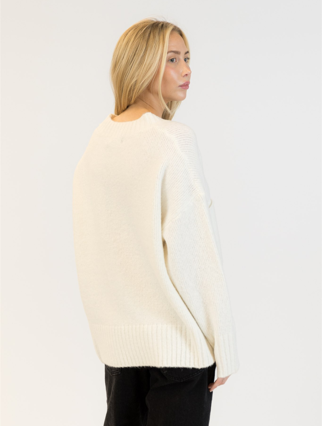 Ollie Crewneck Pullover