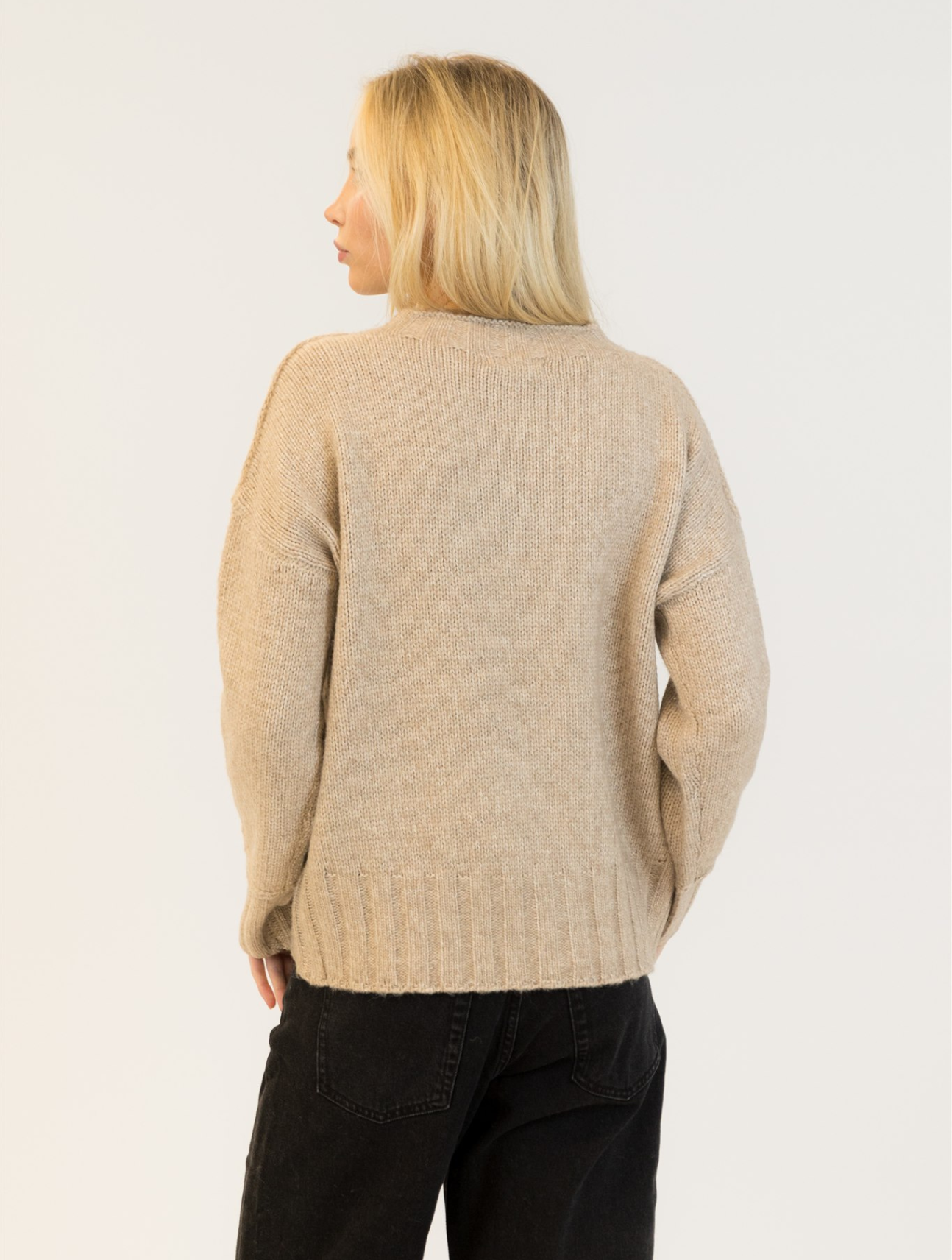 Tanya Pullover