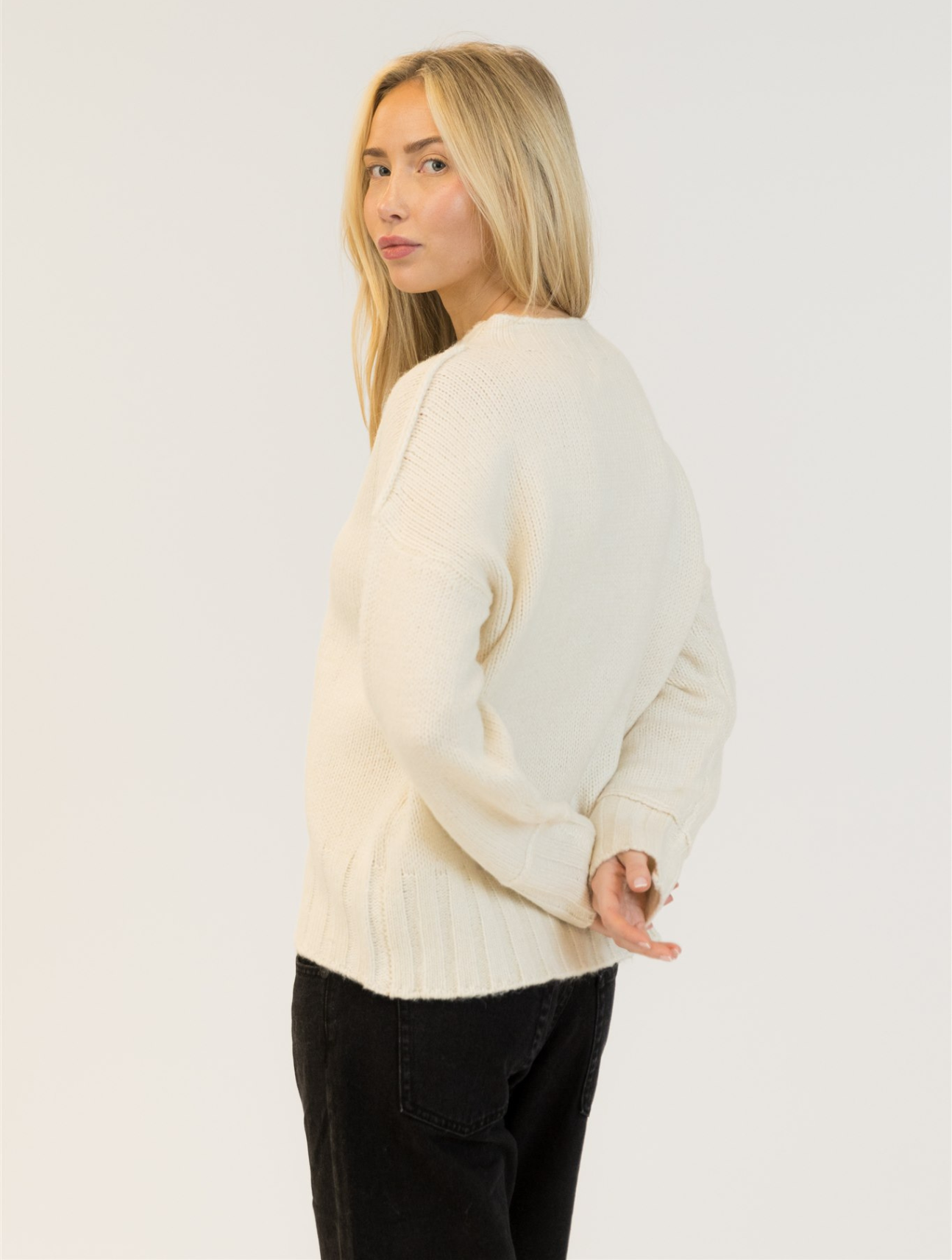 Tanya Pullover