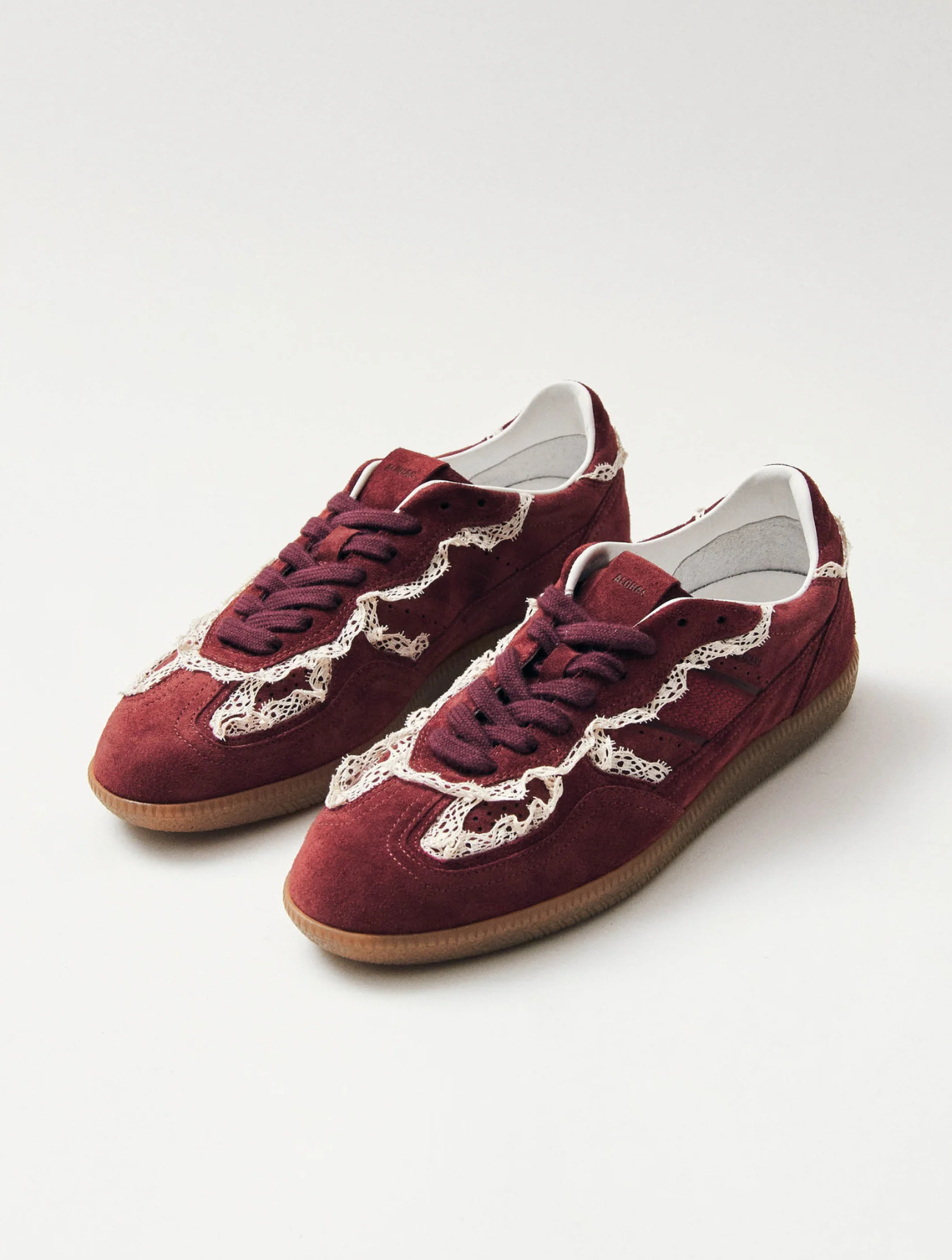 Tb. 490 Crochet Sneakers