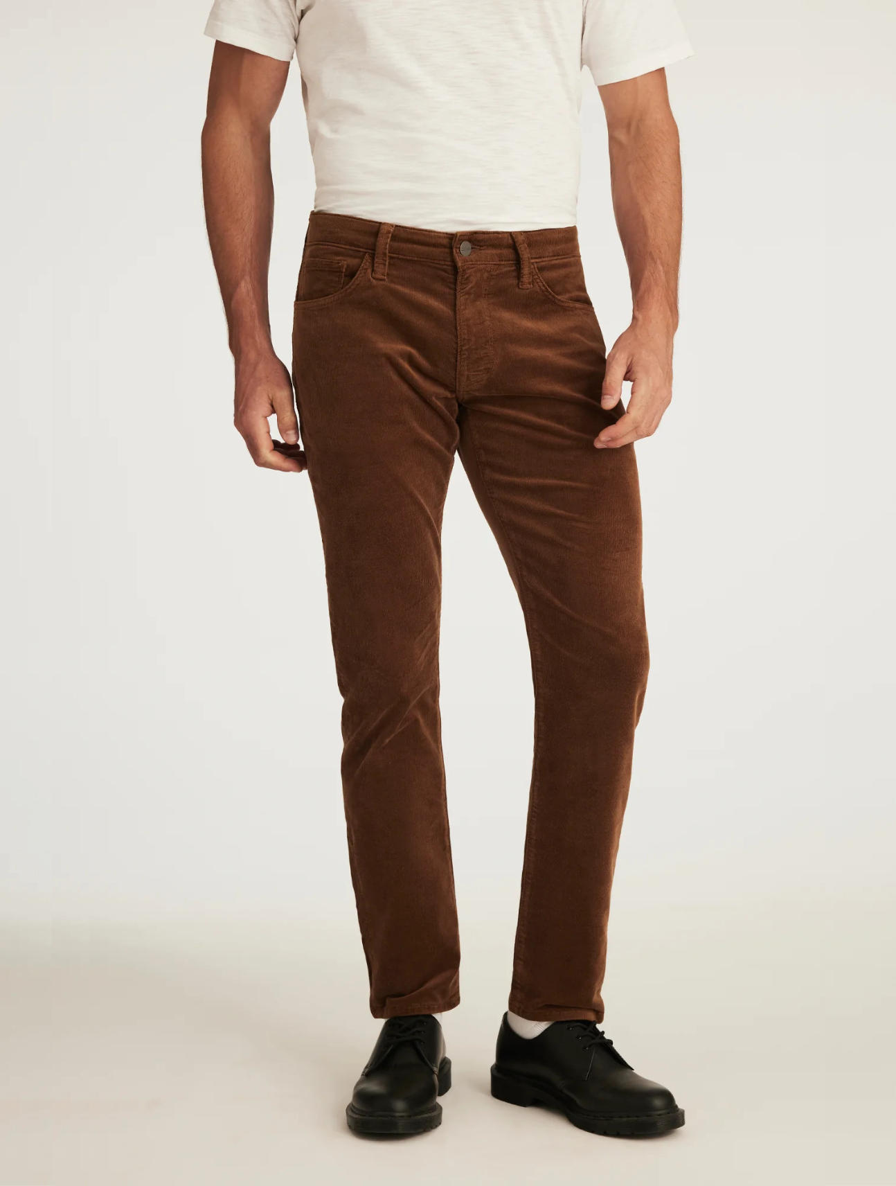 Cool Tapered Leg Pants
