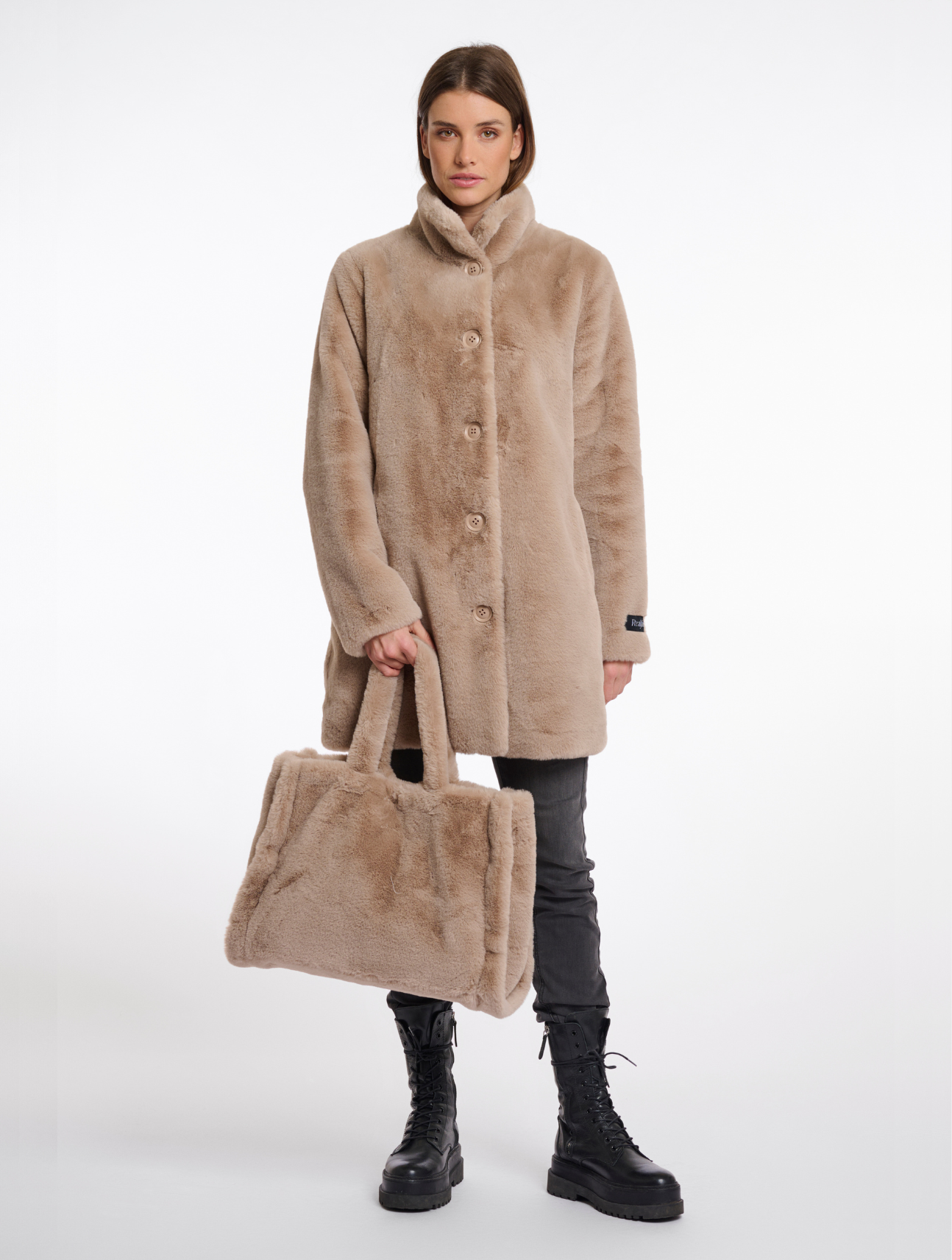 Daan Big Shopper