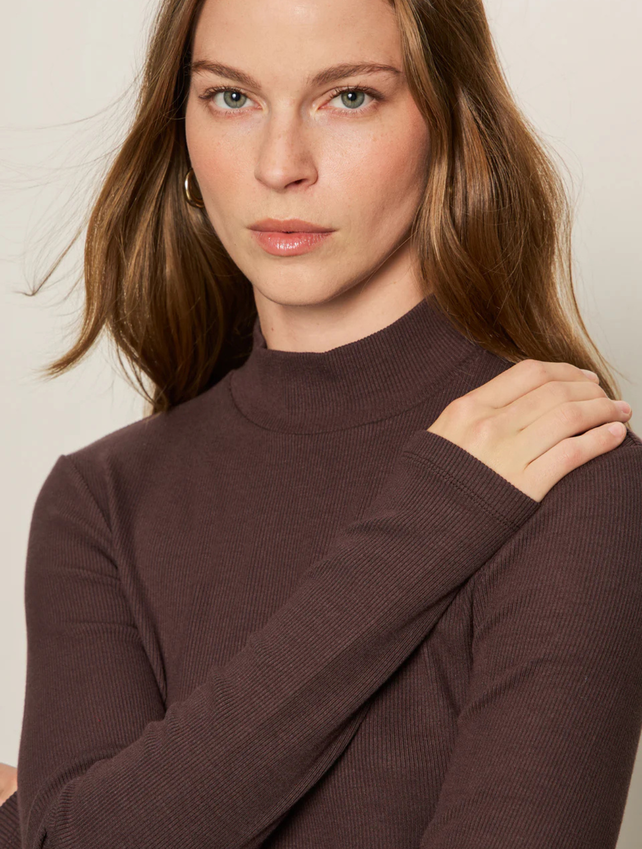 Long Sleeve Mock Essential