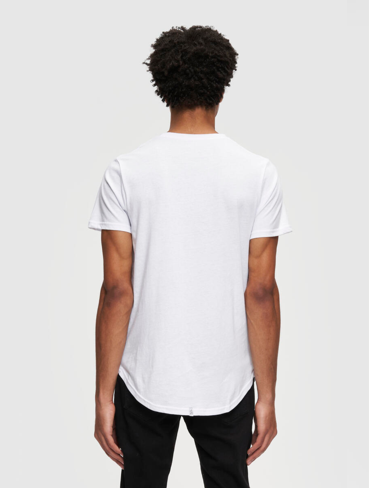 Eazy Scoop Tee