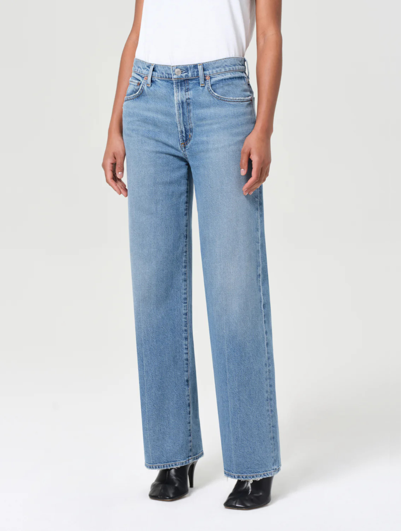 Harper Straight Jean