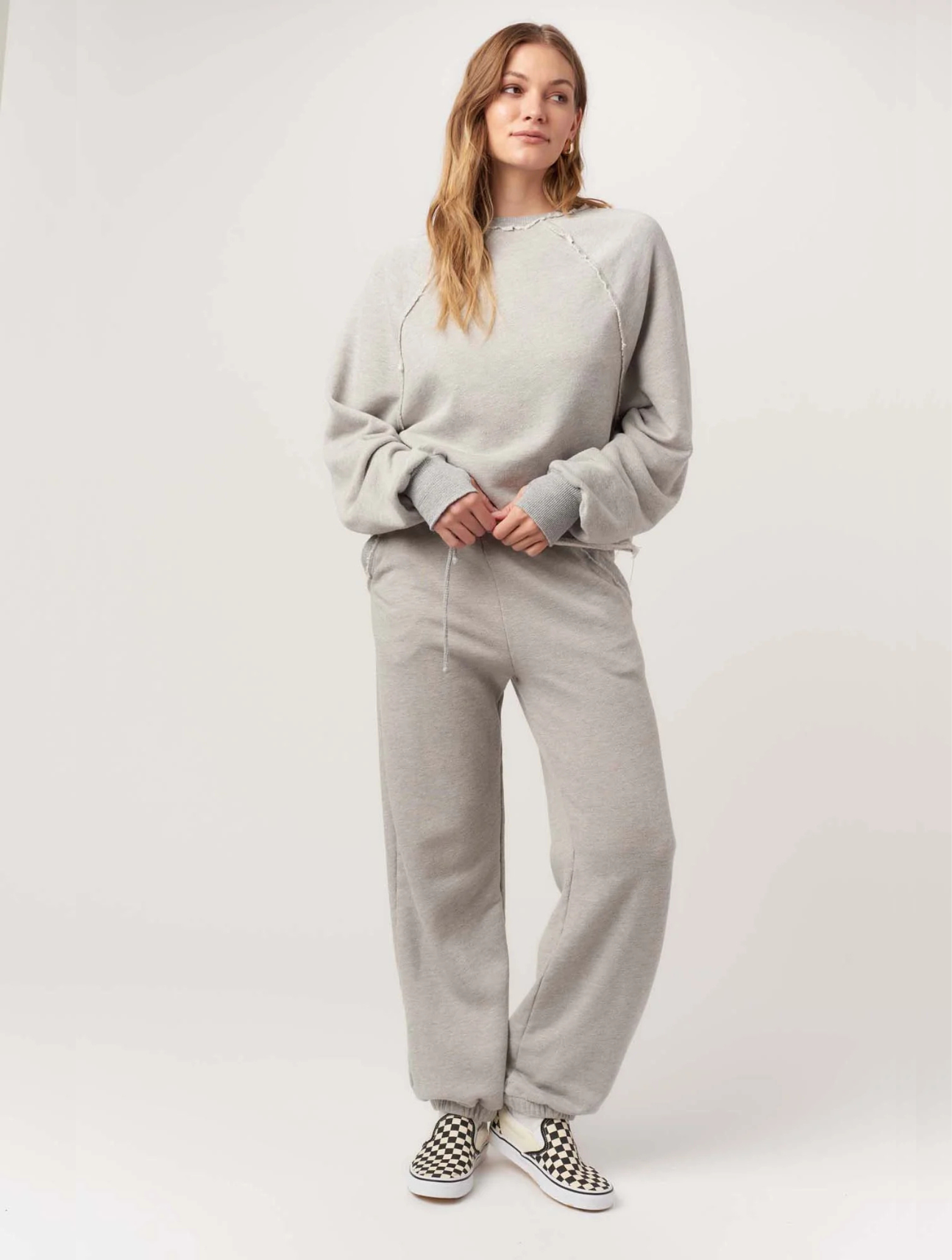 Paris Raglan Sweatshirt