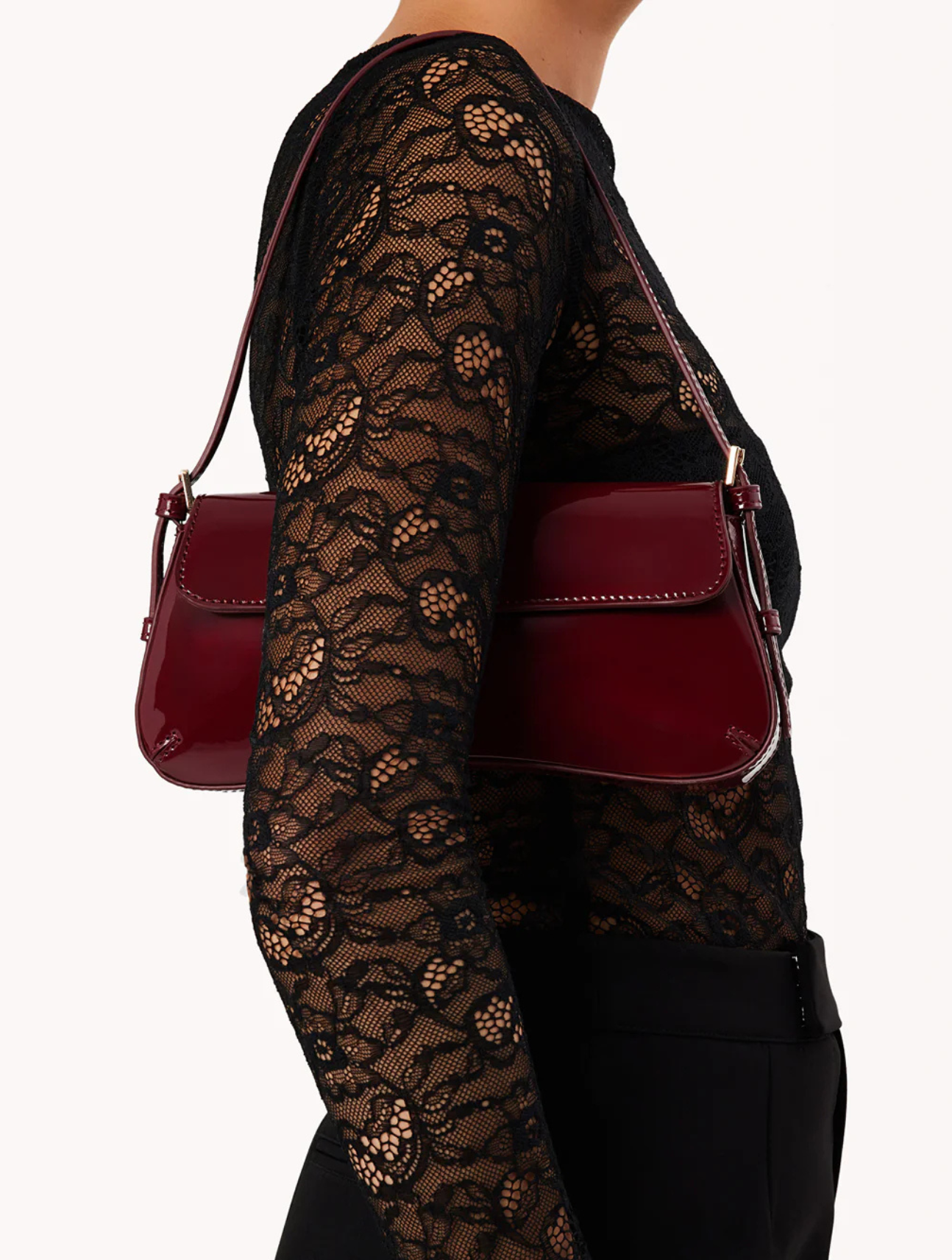 Sabella Shoulder Bag