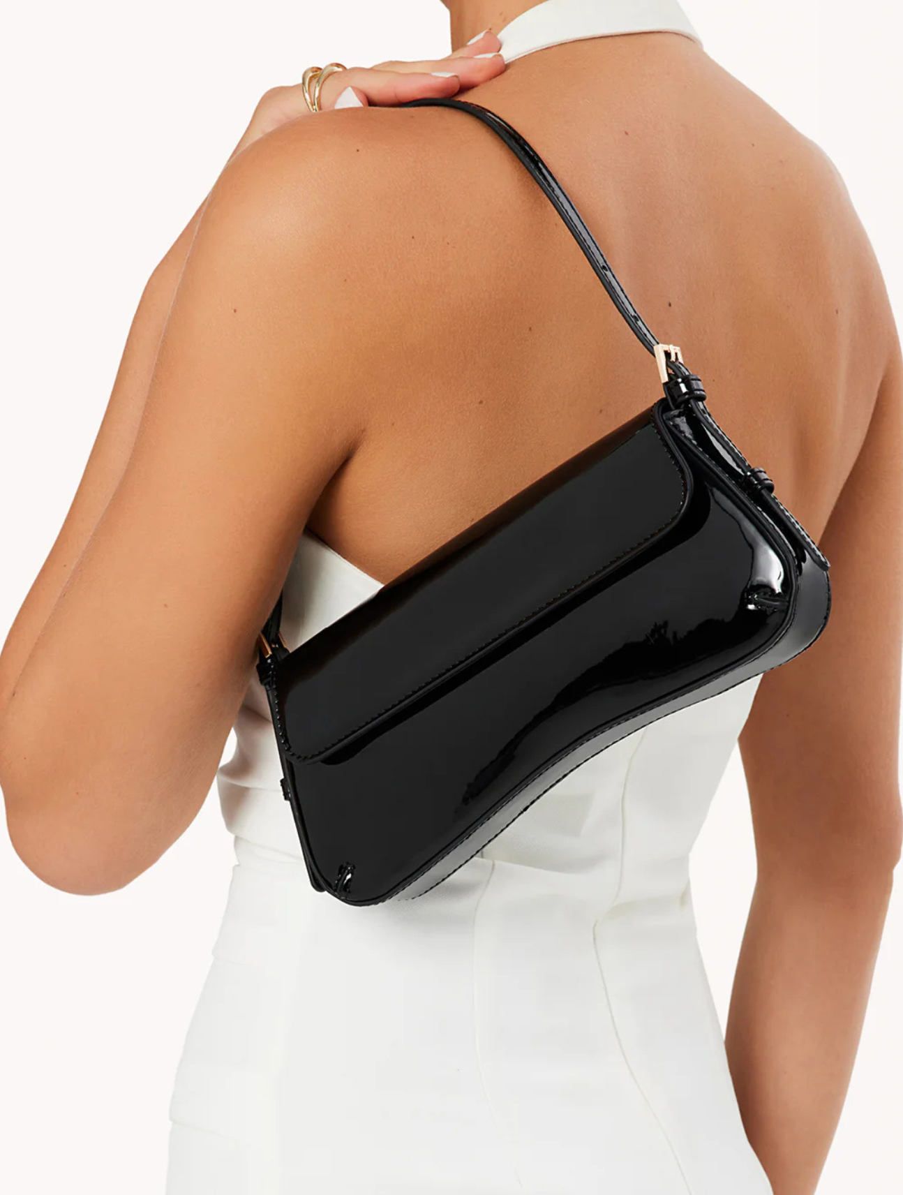 Sabella Shoulder Bag