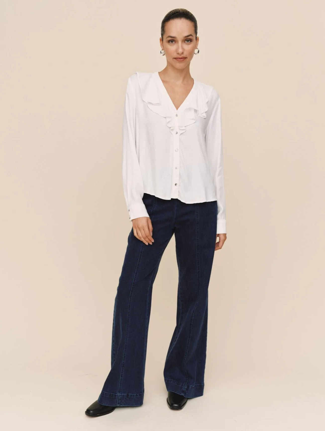 Ruffle V-Neck Button