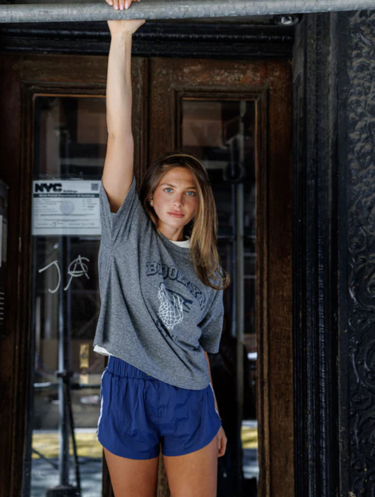 Brooklyn Basketball Boyfriend Tee