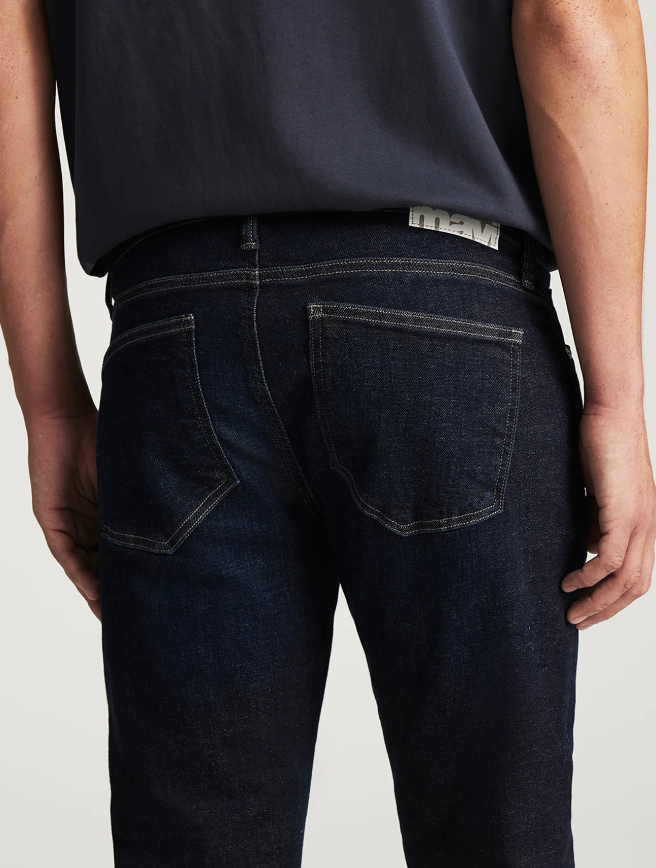 Marcus Slim Straight