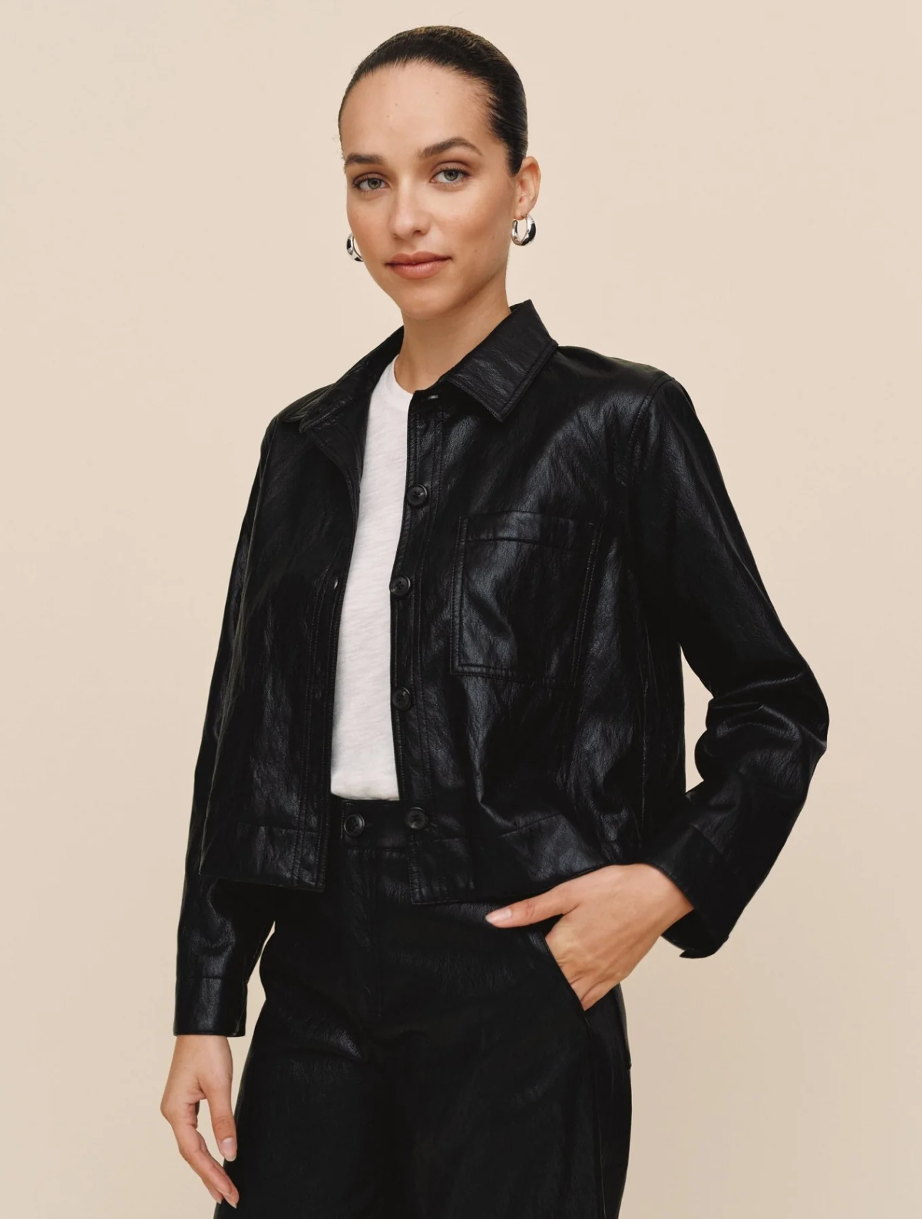 Crop Pocket Button Down