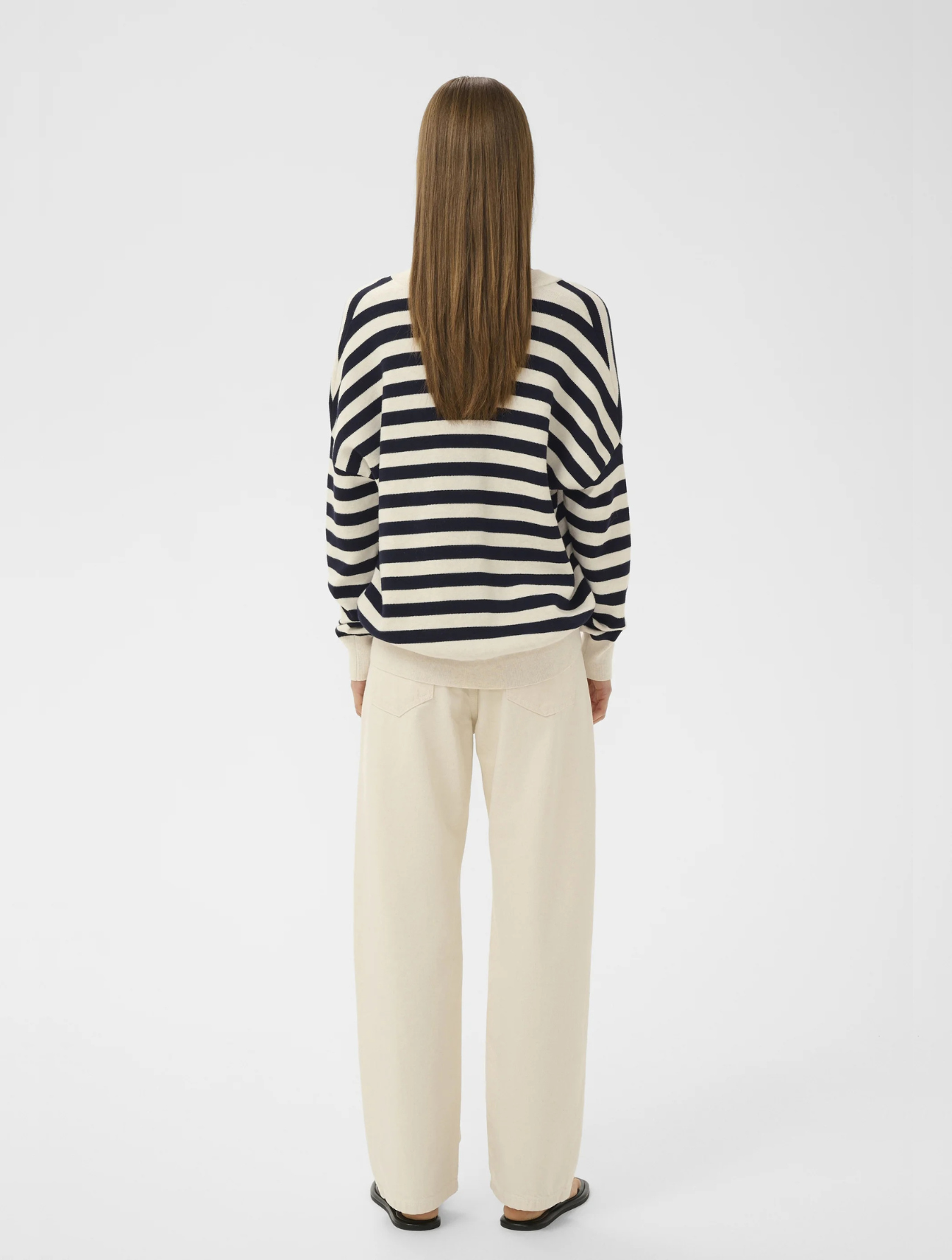 Foster V-Neck Pullover