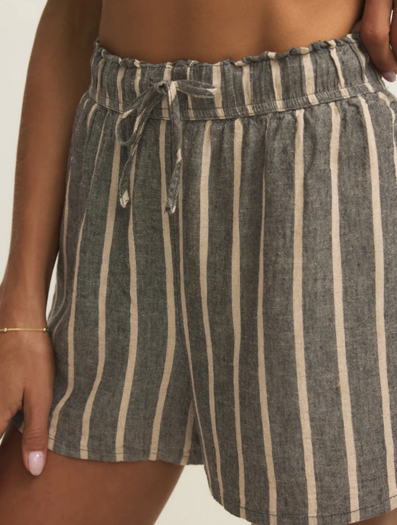 The Perfect Linen Short