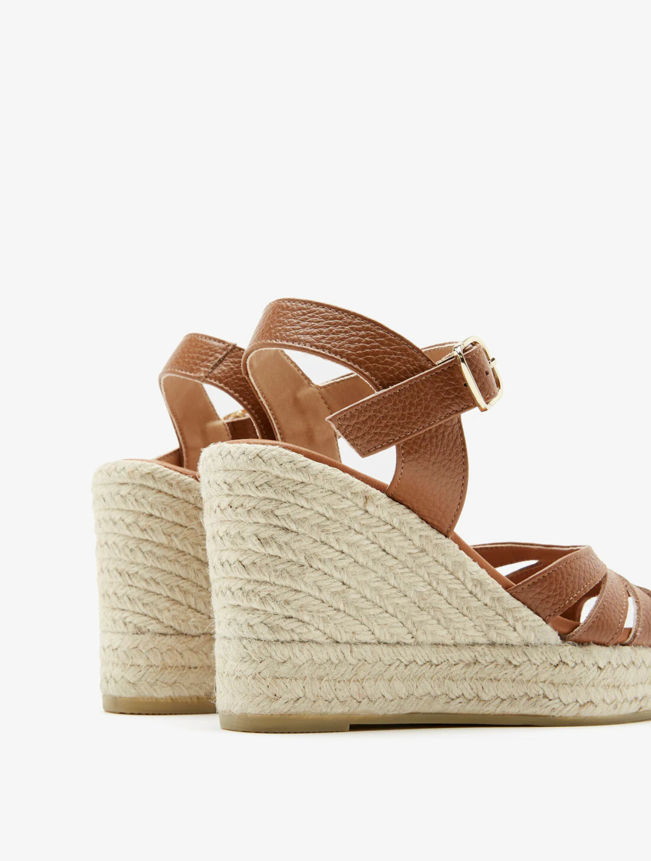 Febe Wedges