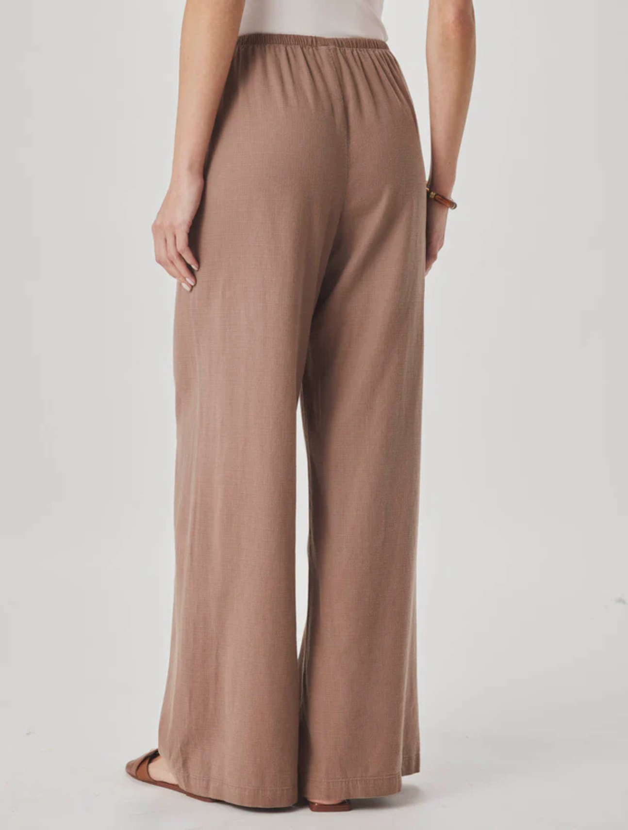 Valerie Pant