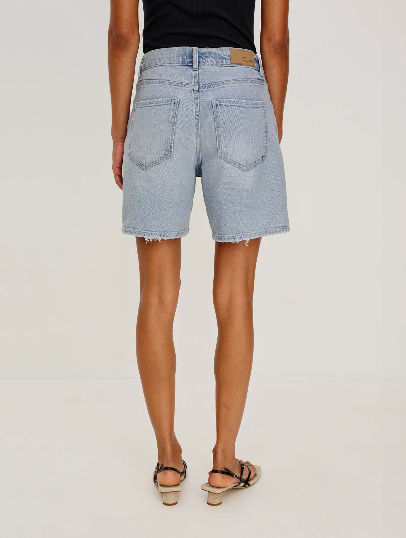 Dume Short