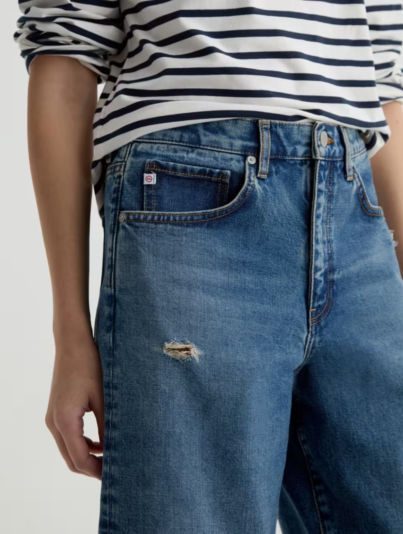 Thalia Short