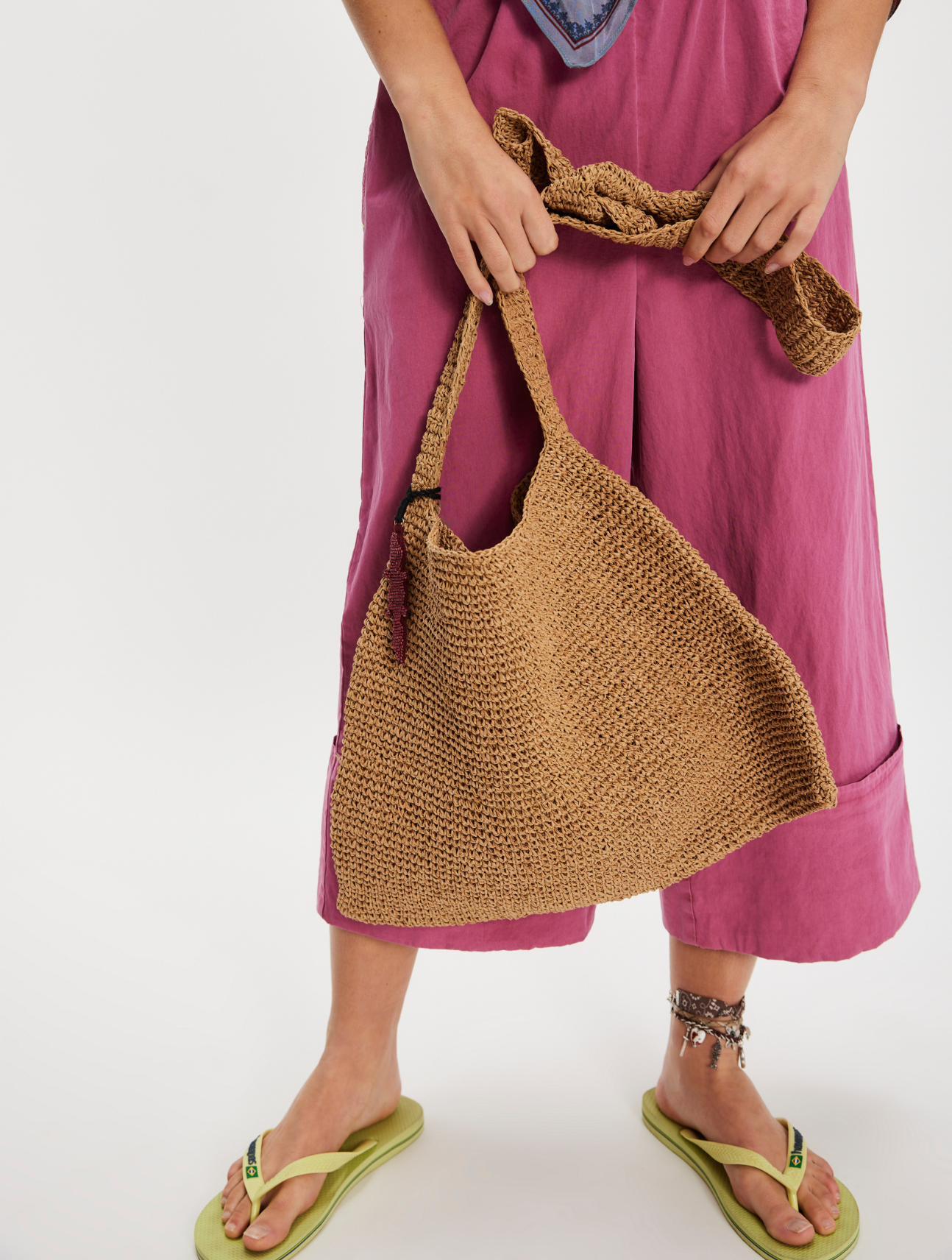 Coastal Crush Straw Tote