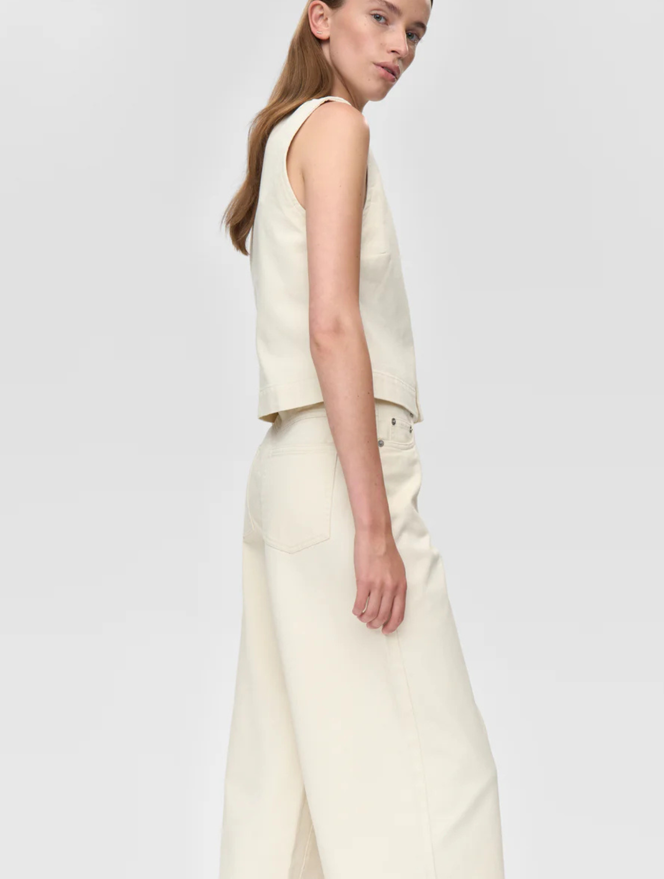Alessia Vest