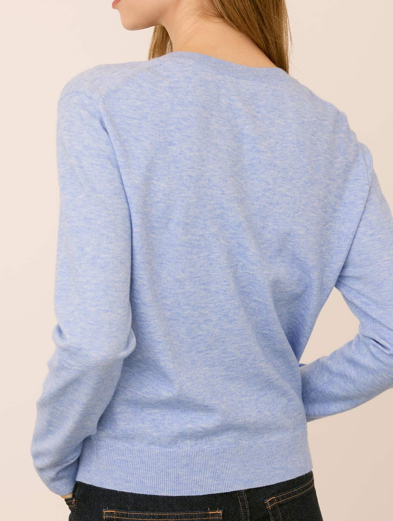 Carina V-Neck Pullover