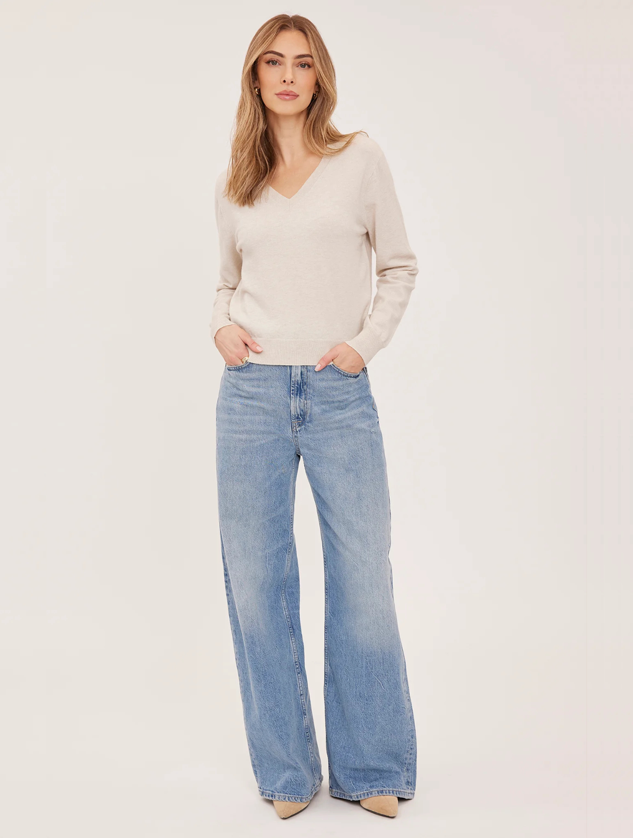 Carina V-Neck Pullover