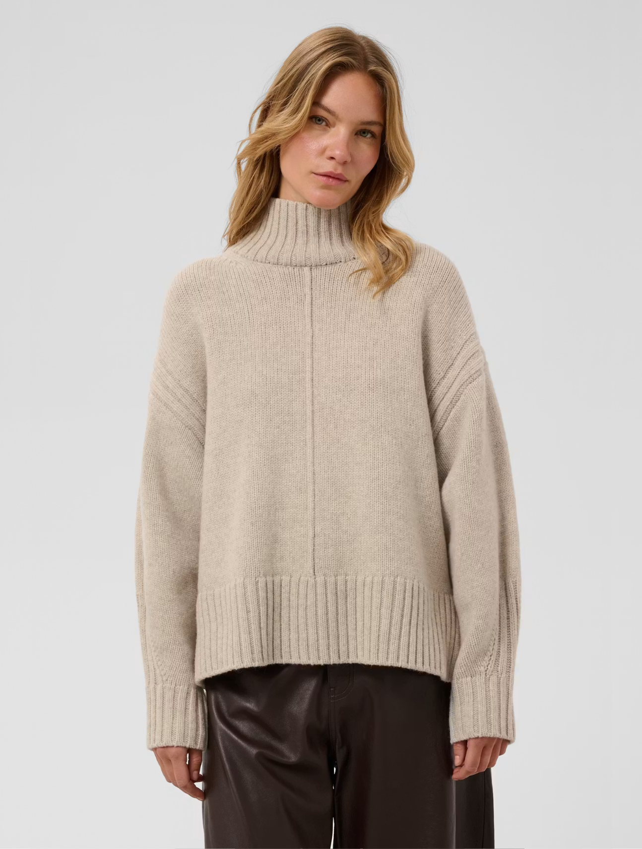 Moline High-Neck Pullover