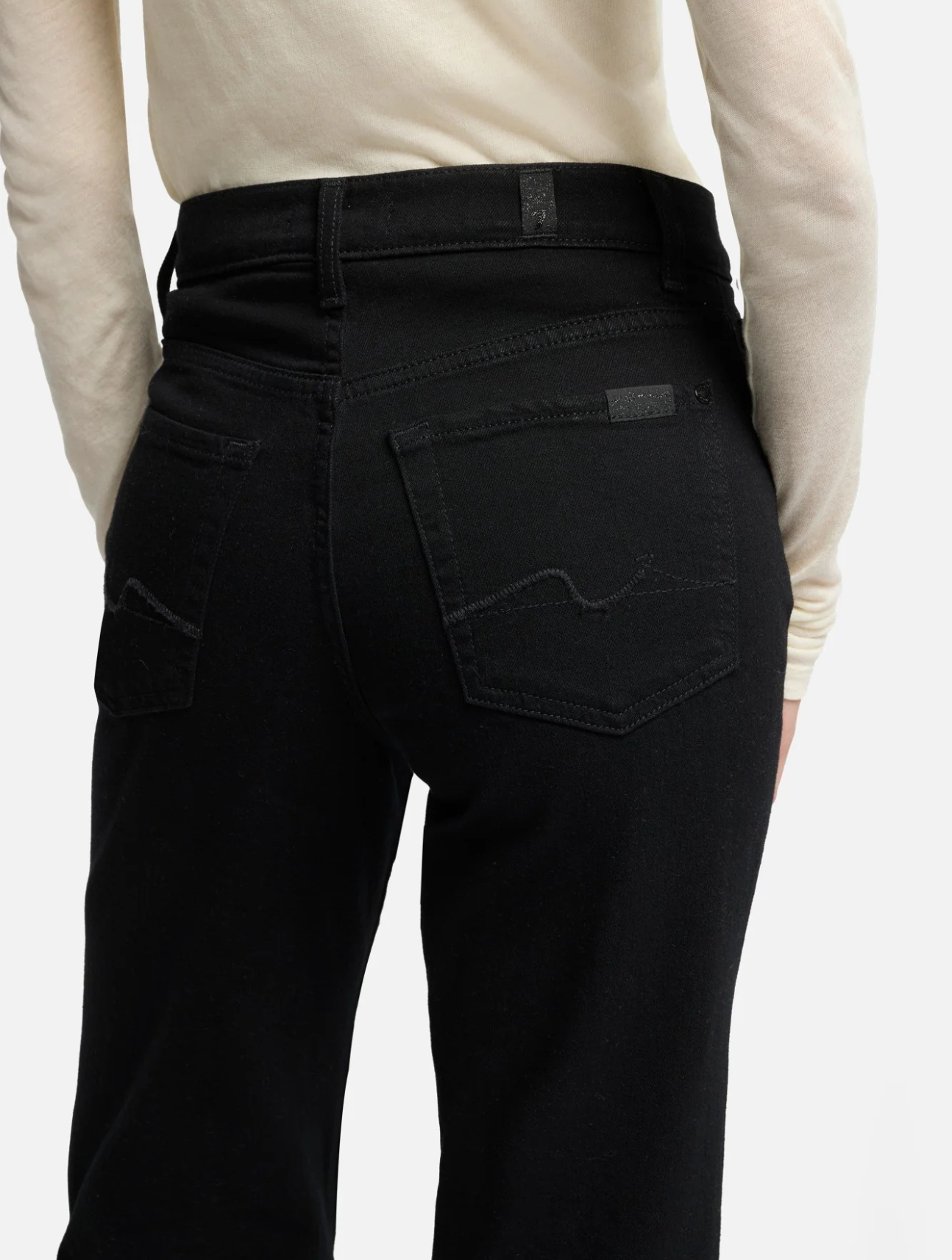 Cropped Alexa