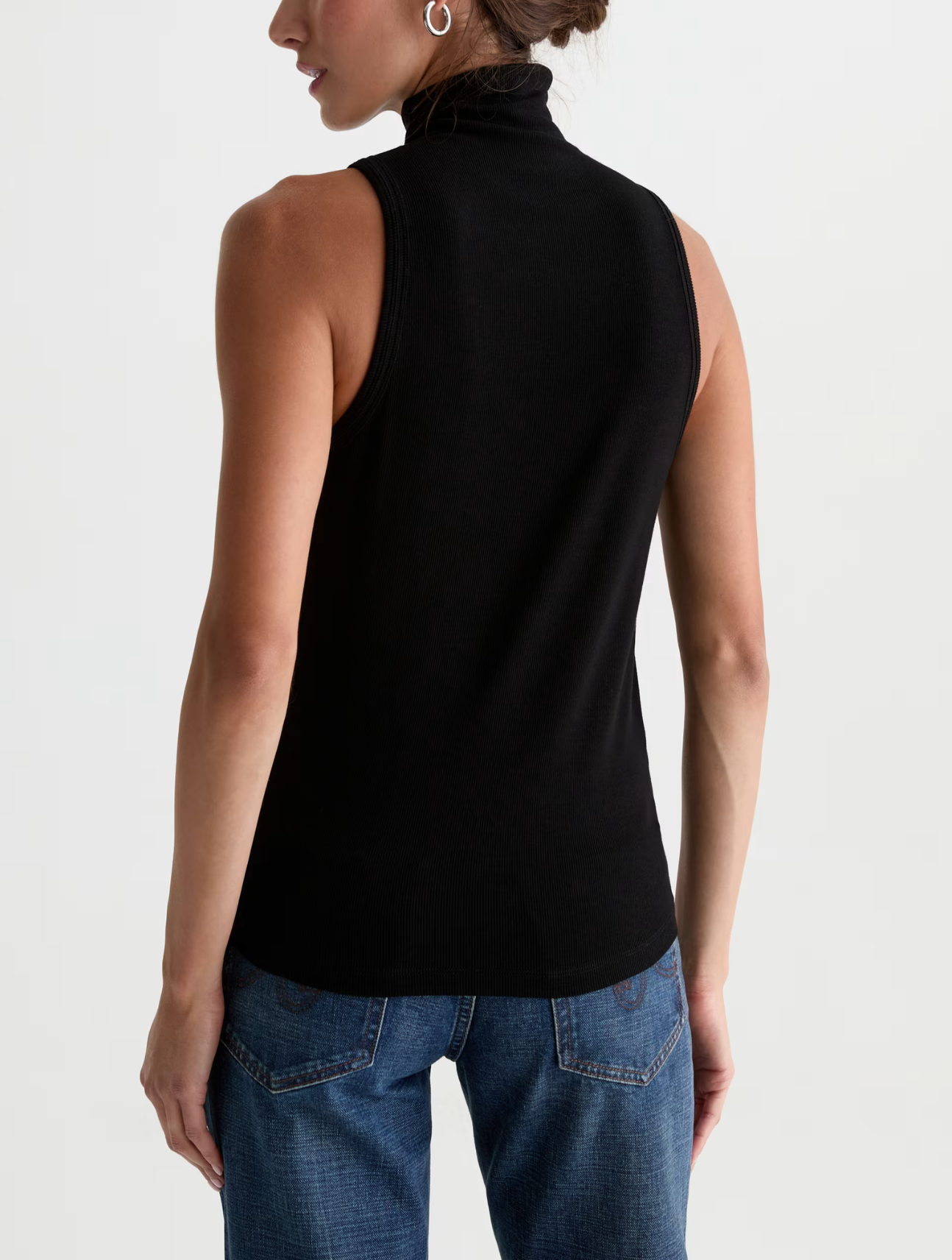 Faey Sleeveless Turtleneck