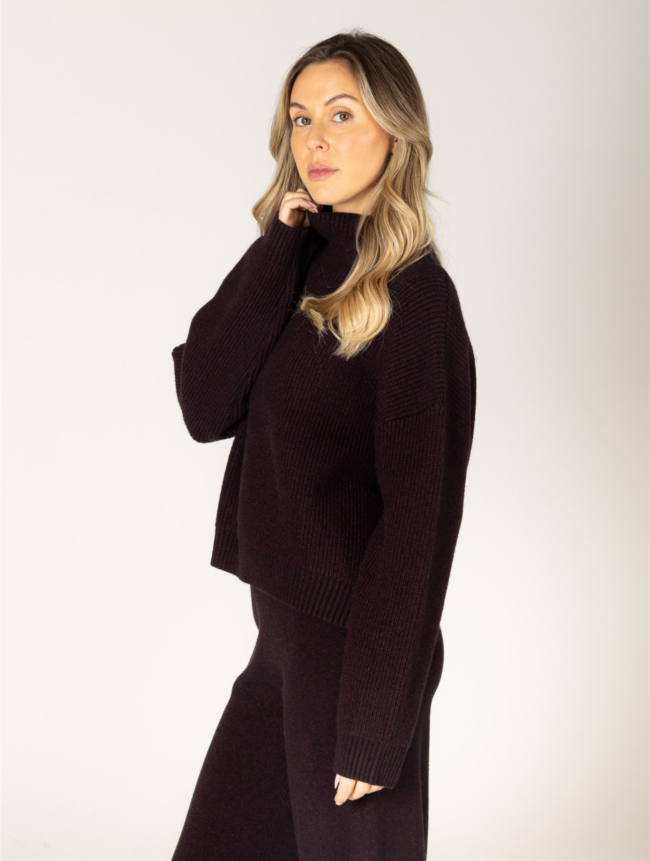 Evolet Essentials Mock Pullover