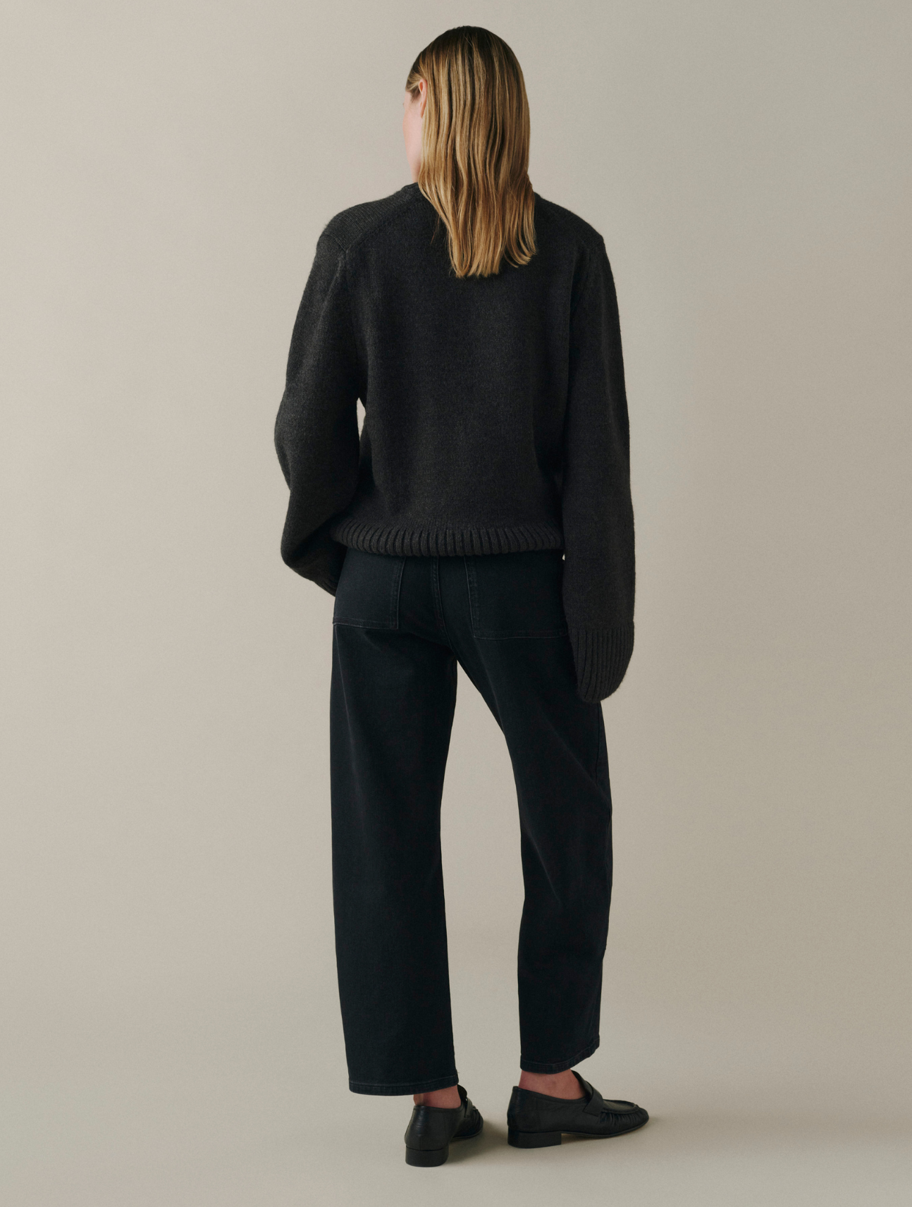 BNA Soft Curve Barrel Jeans
