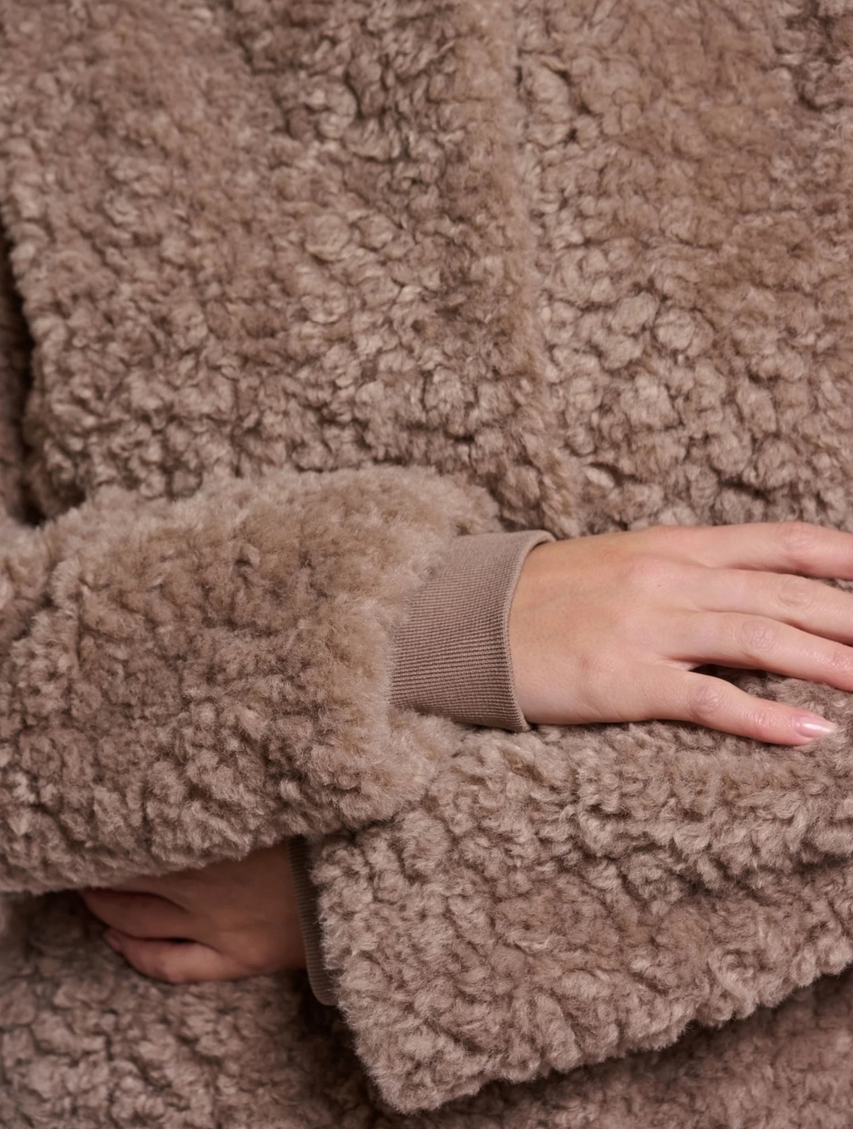 Lexis Coat