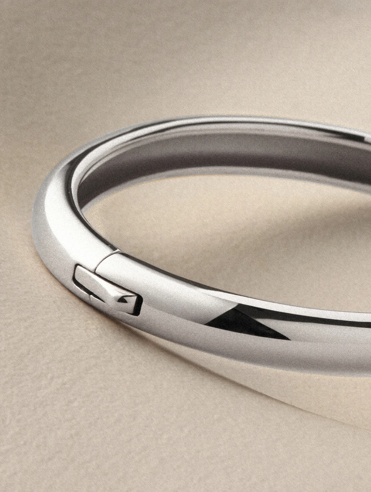 Gia Bangle