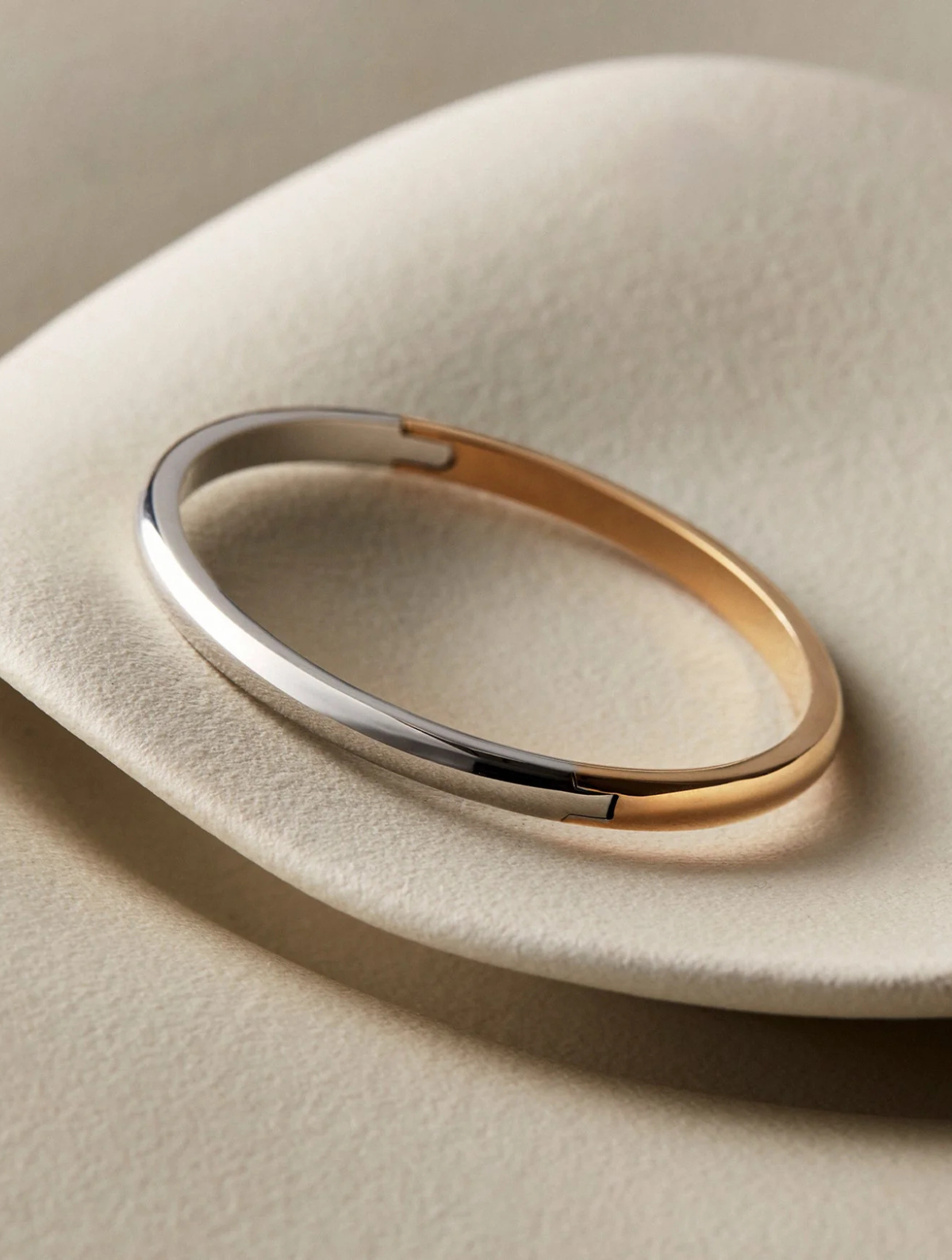 Remi Bangle