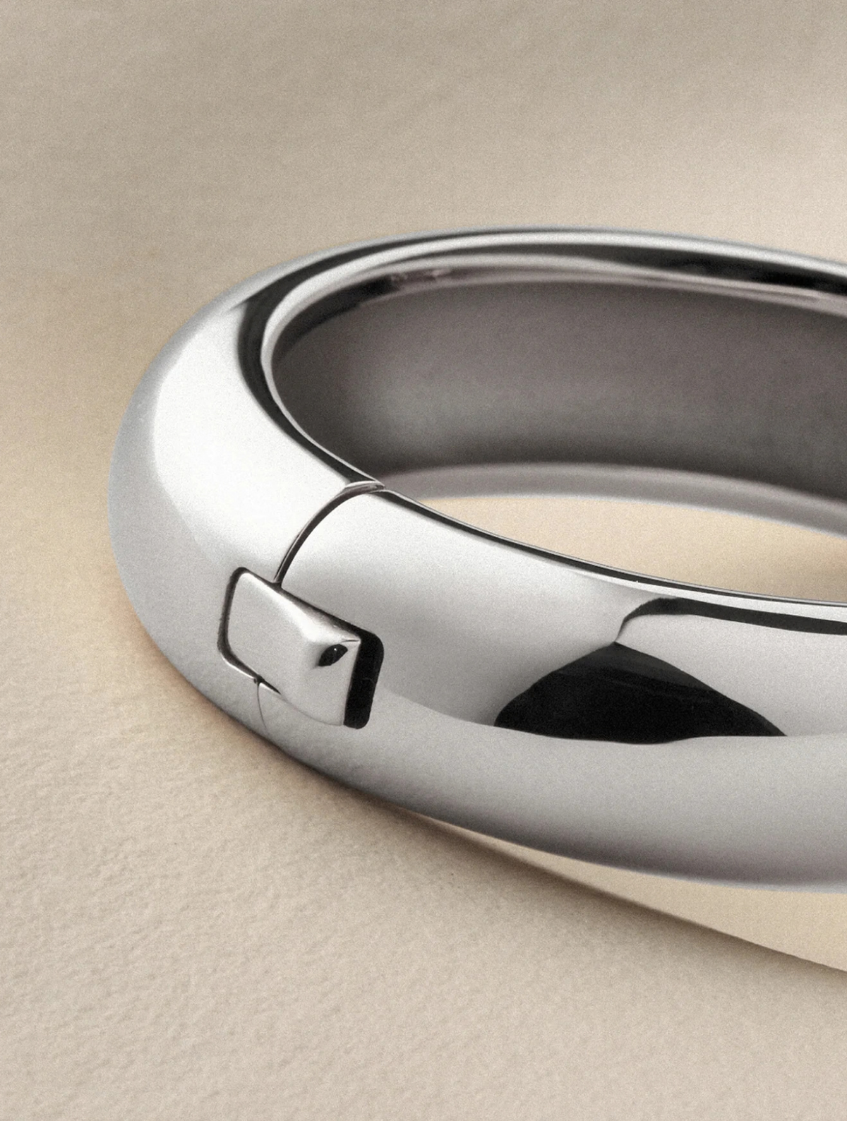 Gemma Bangle
