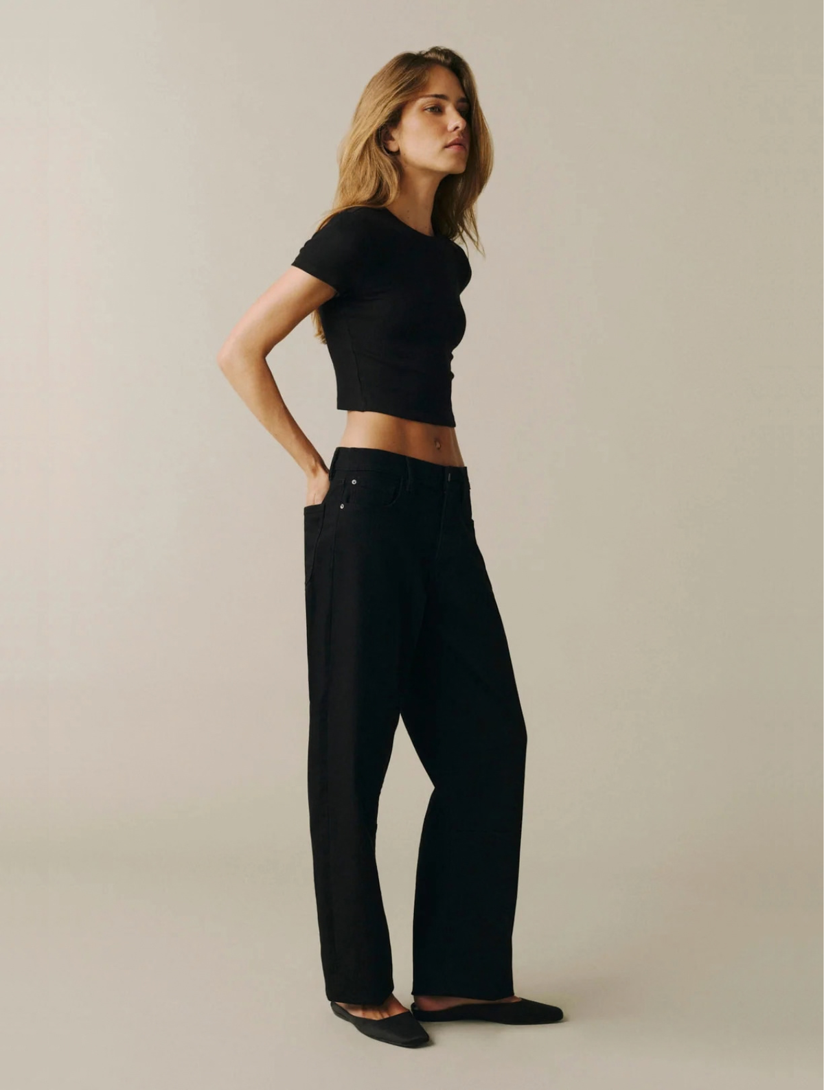 BNA Soft Curve Barrel Jeans