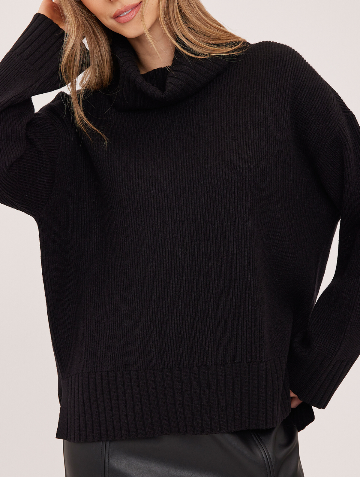 Runa Sweater