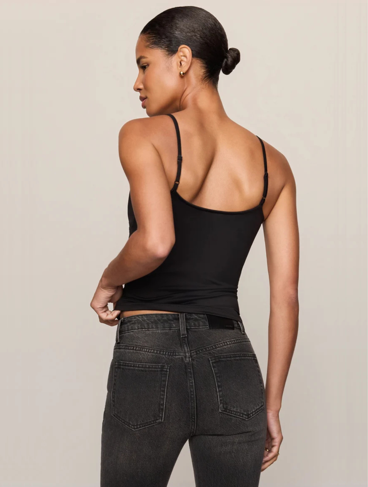 Luxe Smooth Essential Tank